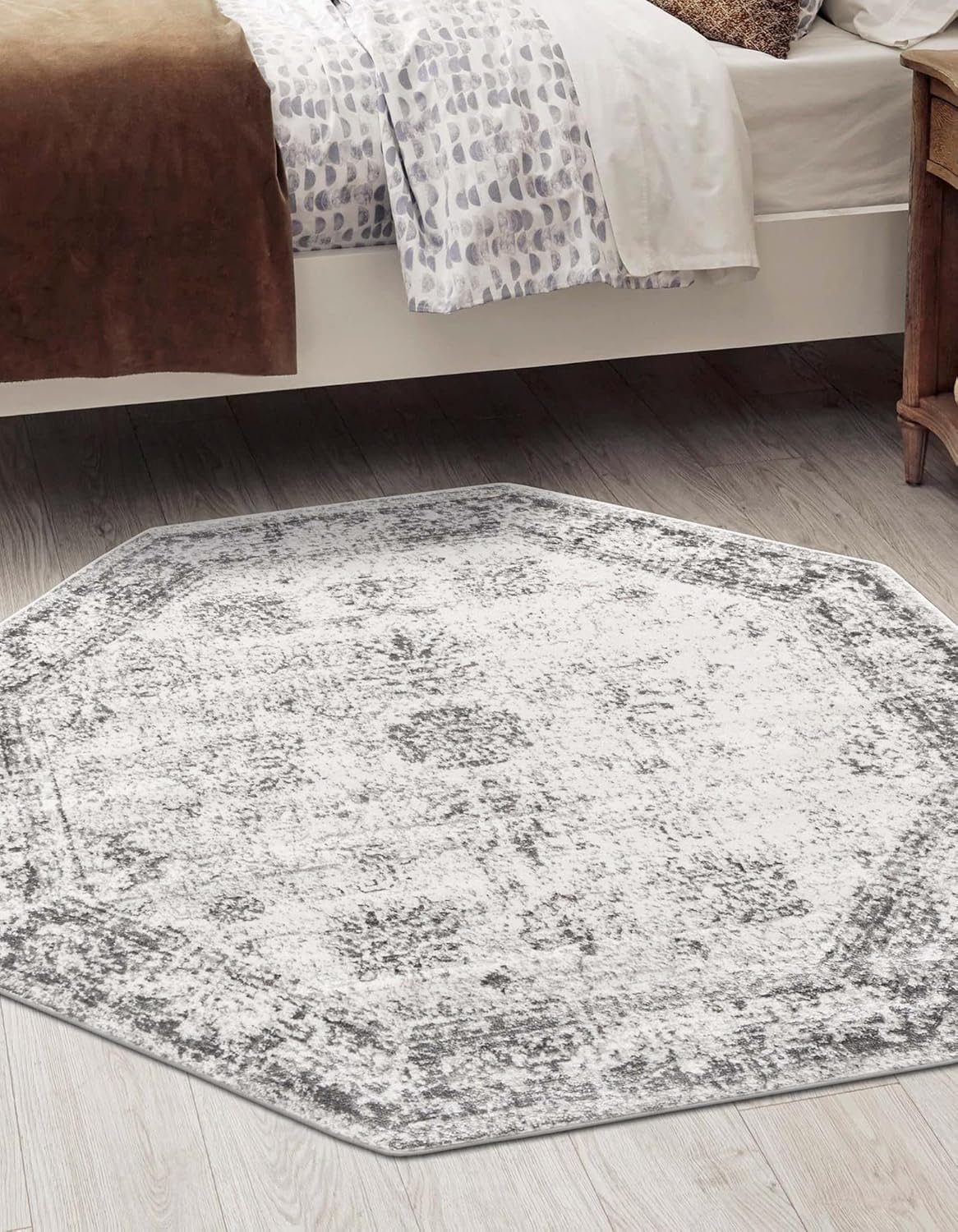 Unique Loom Sofia Collection Area Rug - Casino for Every Room