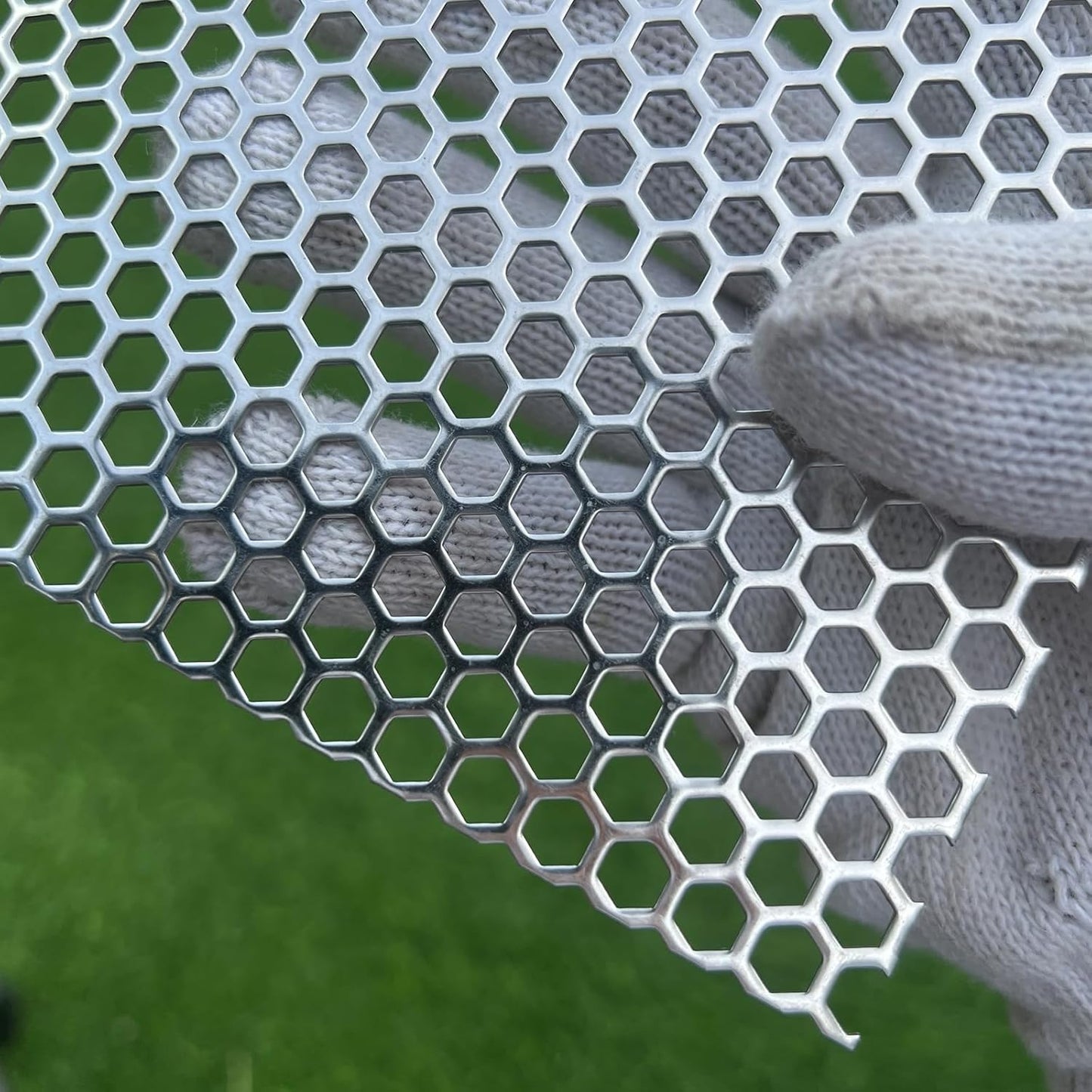 36x18 Perforated Metal Sheets for Decorative and Practical Uses
