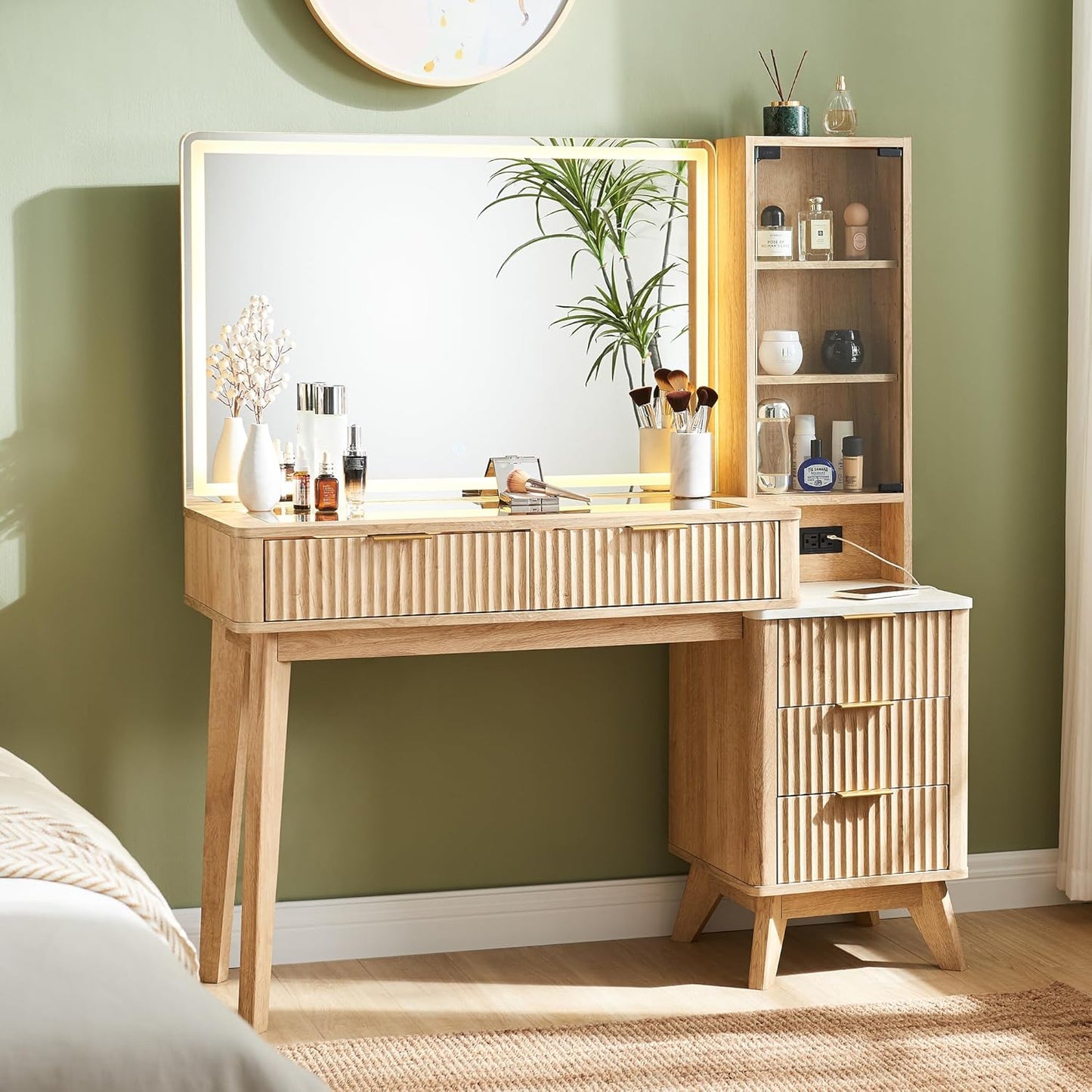48 Fluted Makeup Vanity Desk with Lights & Mirror