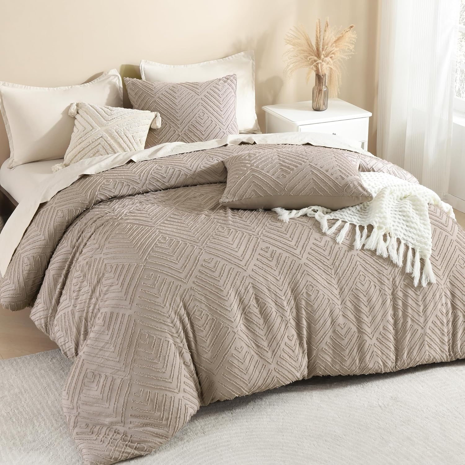Litanika Super King Comforter Set for Cozy Boho Bedrooms
