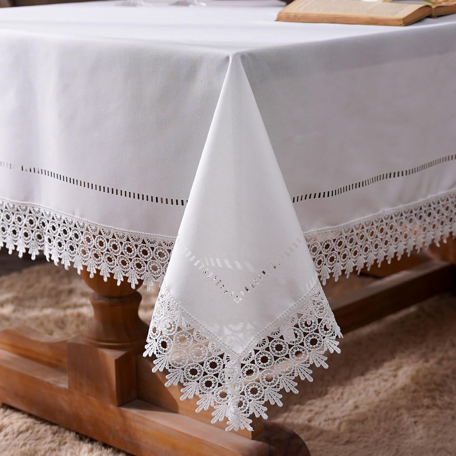 Exquisite Vintage Cut Work Table Cloths for Elegant Dining