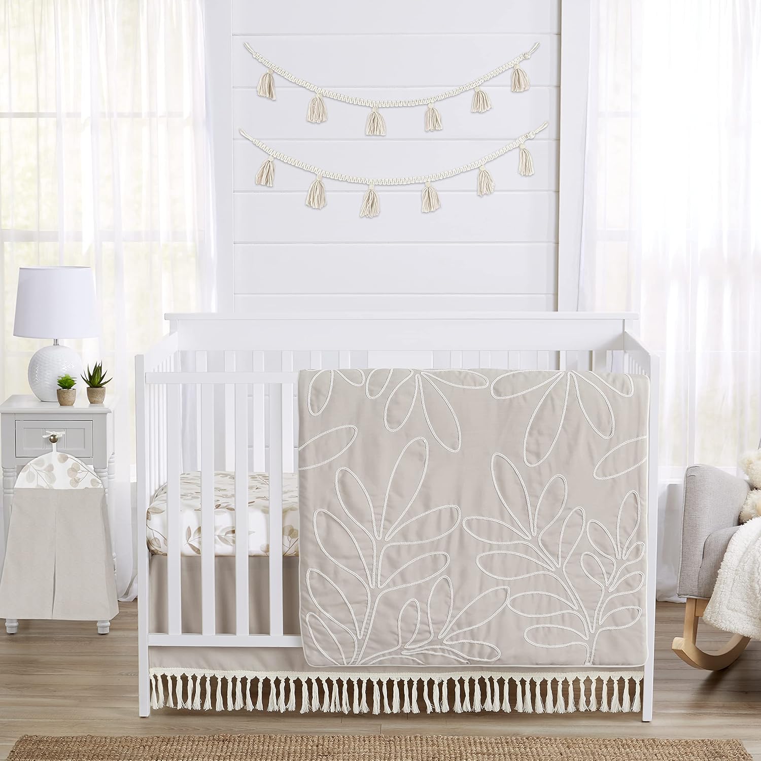 Woodland Boho Leaf 4-Piece Baby Crib Bedding Set for Girls