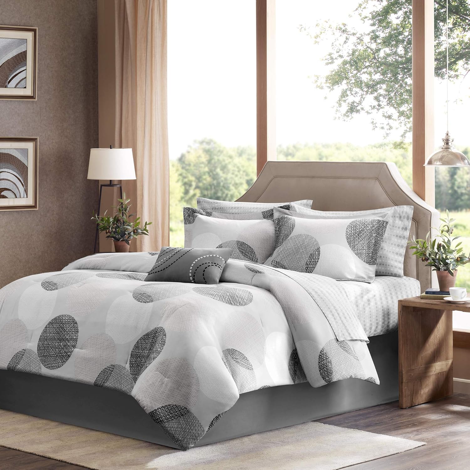 Madison Park Comforter Set: Vibrant All-Season Design