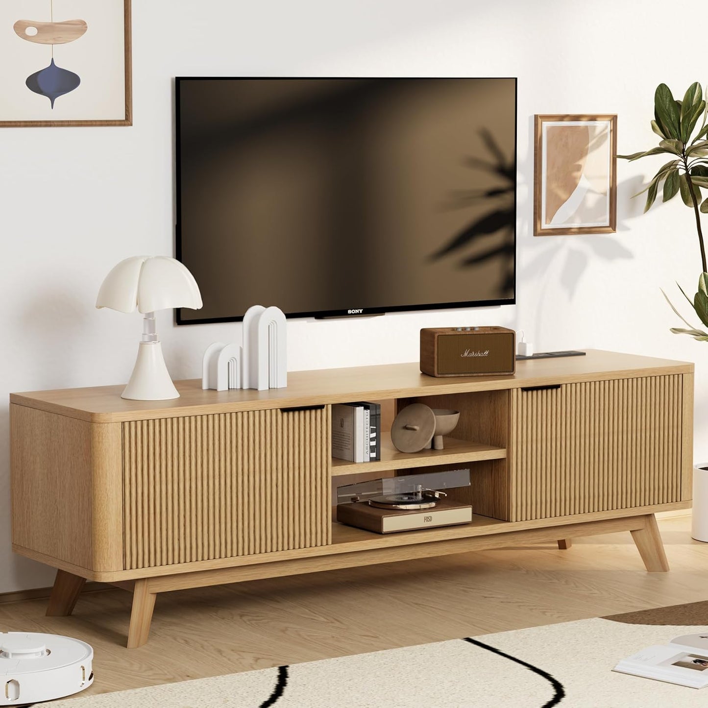 Royal Windsor TV Stand: Stylish Storage Solution