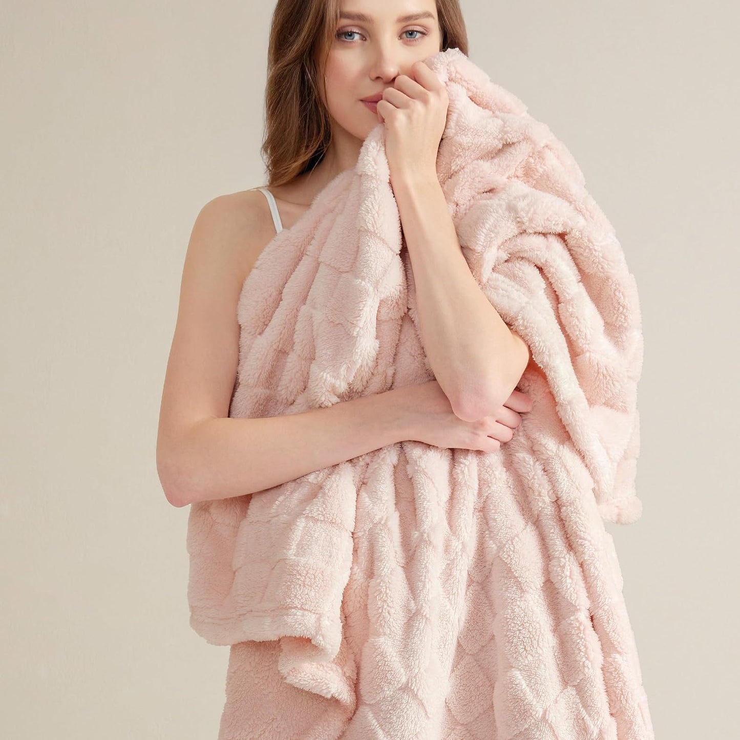Bedsure GentleSoft King Size Blanket - Cozy Fleece Throw