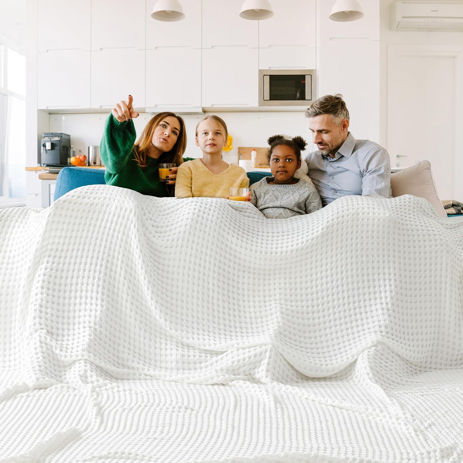 Bedsure Cooling Cotton Waffle Oversized King Blanket Review