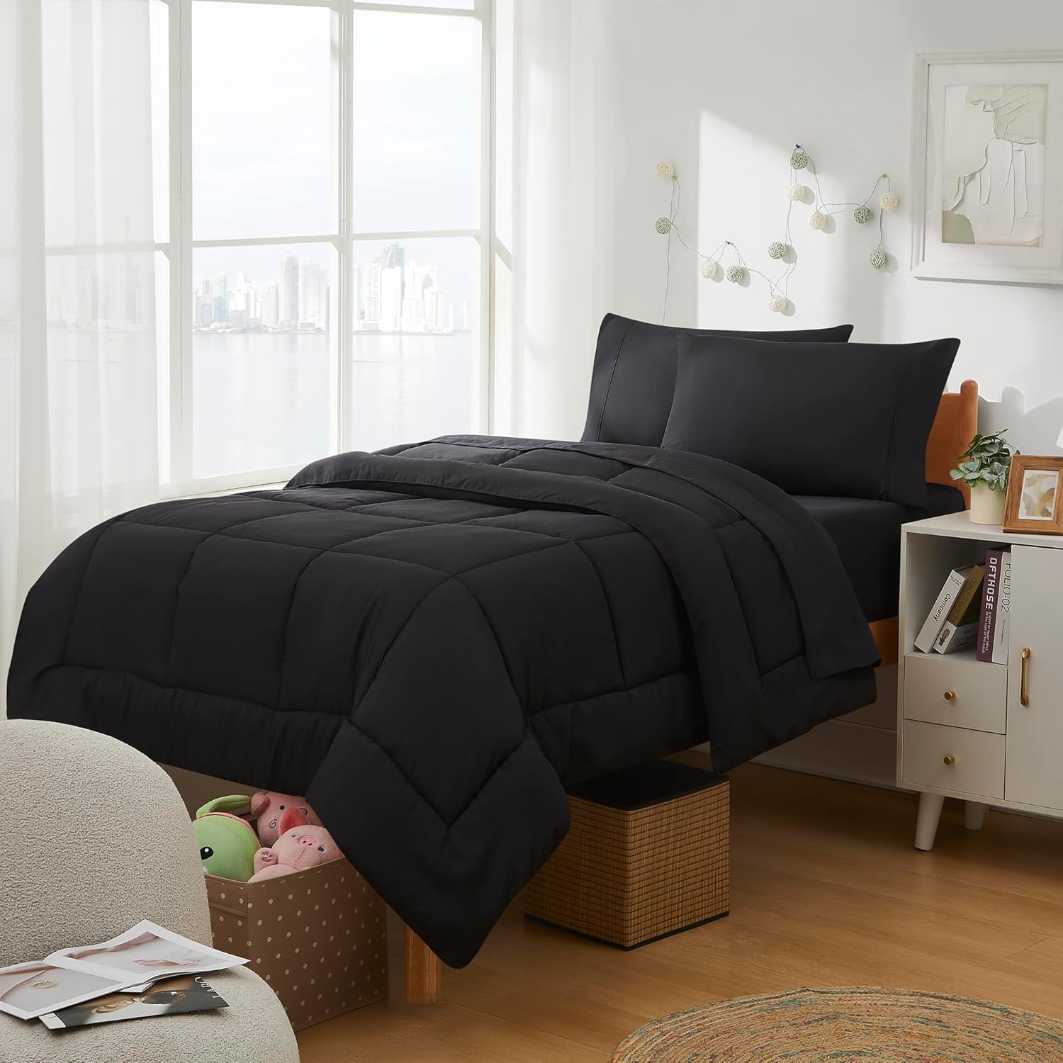 Dorm Room Essentials Comforter Set for College Students Twin