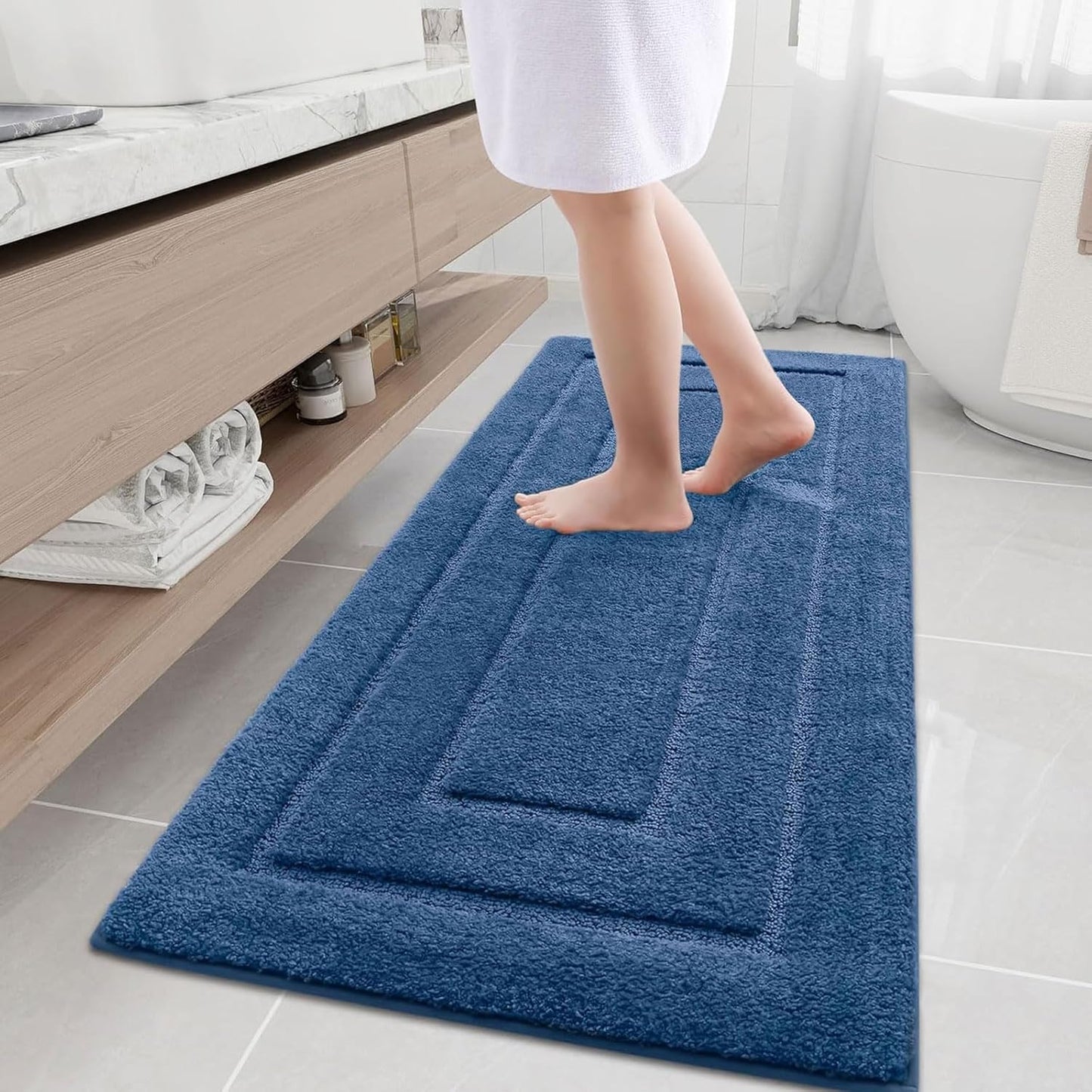 Soft and Absorbent Microfiber Bath Rugs for Luxurious Comfort