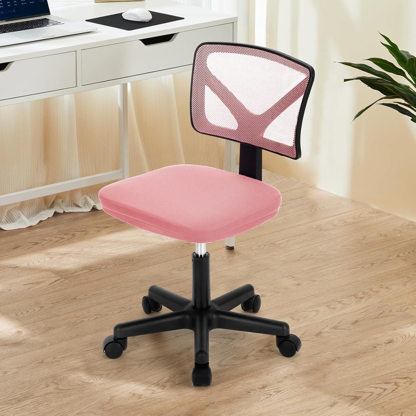Comfortable & Stylish Pink Desk Chair