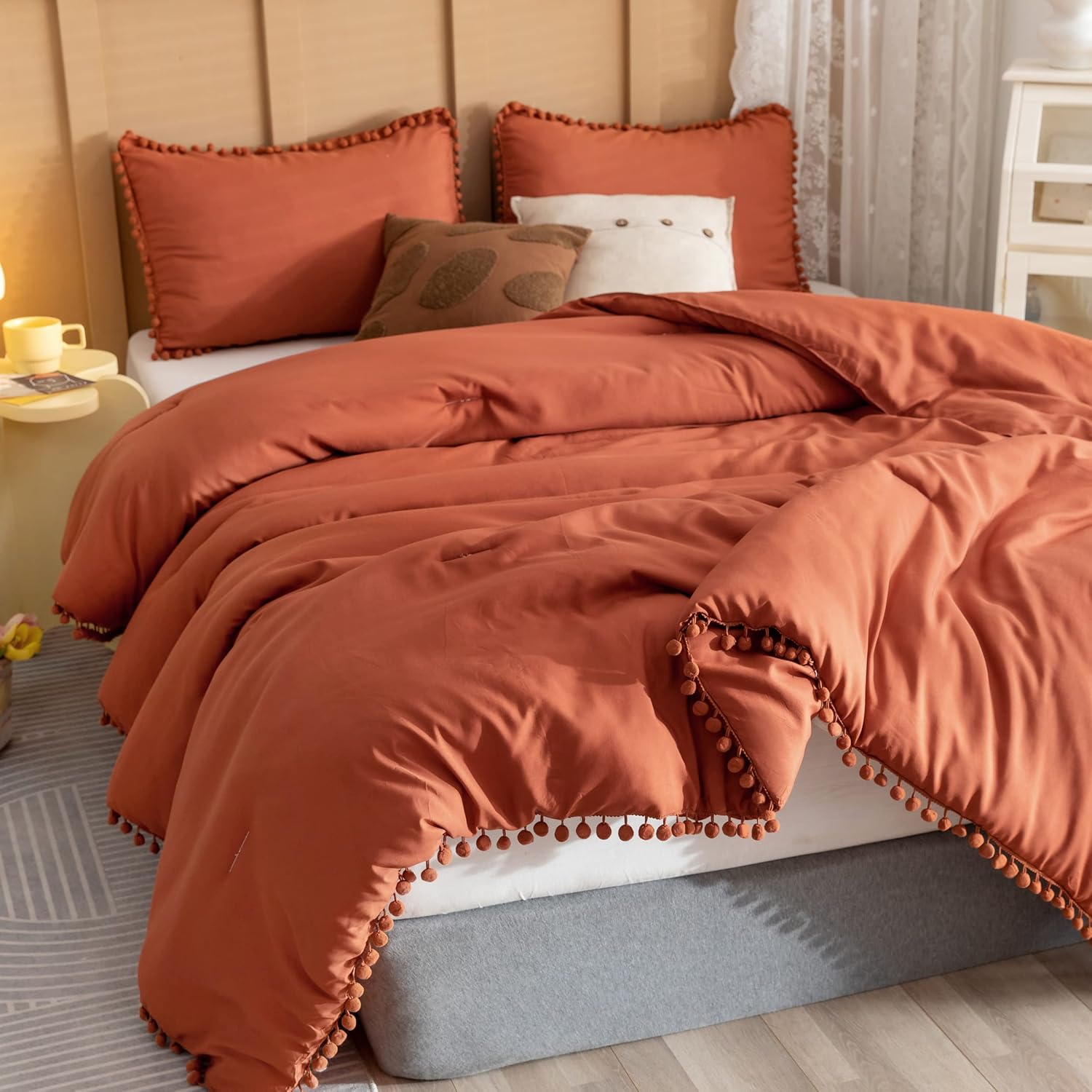 YIRDDEO Twin Comforter Set with Pom Fringe for Cozy All Seasons