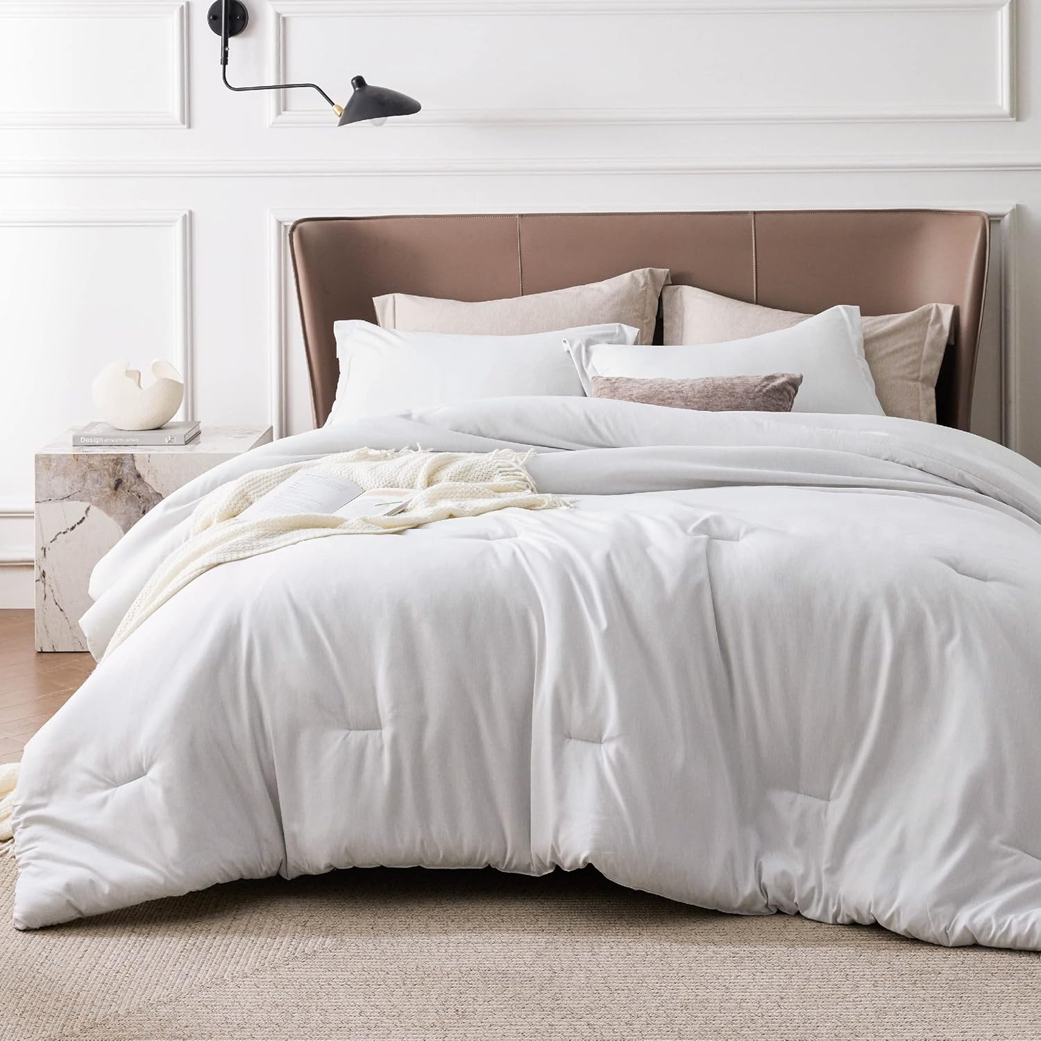 Bedsure Twin/Twin XL Comforter Set - Soft Grayish White Bedding