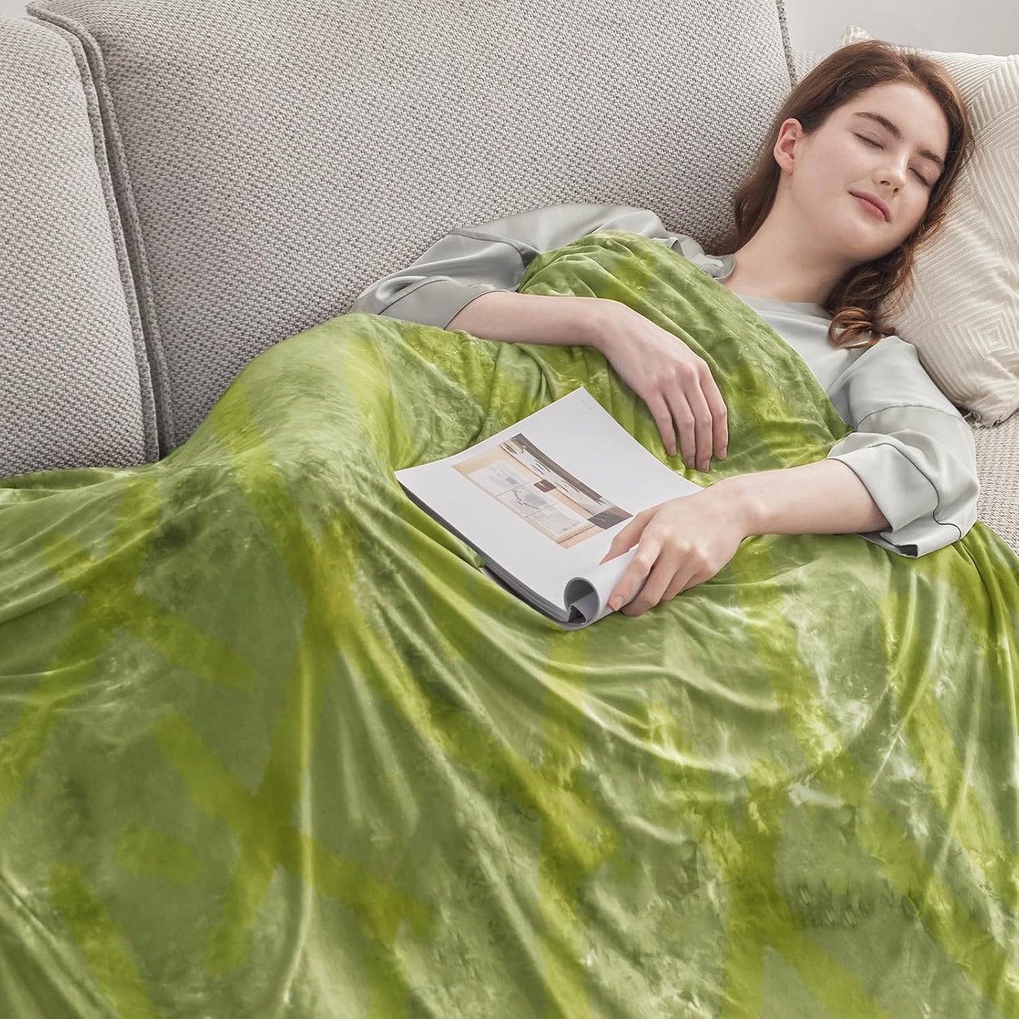 Guohaoi Cooling Blanket for Hot Sleepers - Ultimate Comfort