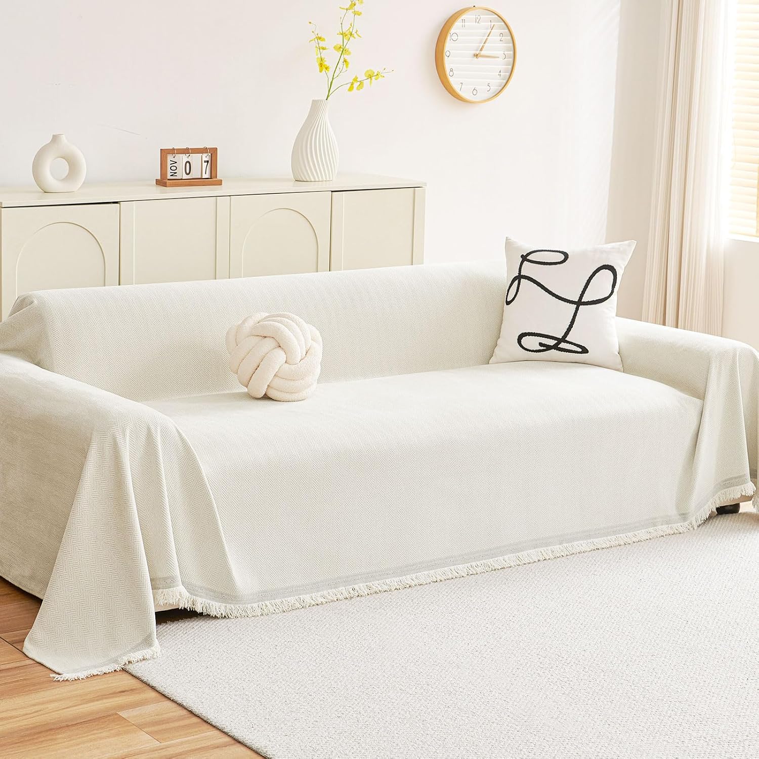 Hyha Couch Cover for Dogs - Stylish Chenille Sofa Slipcover