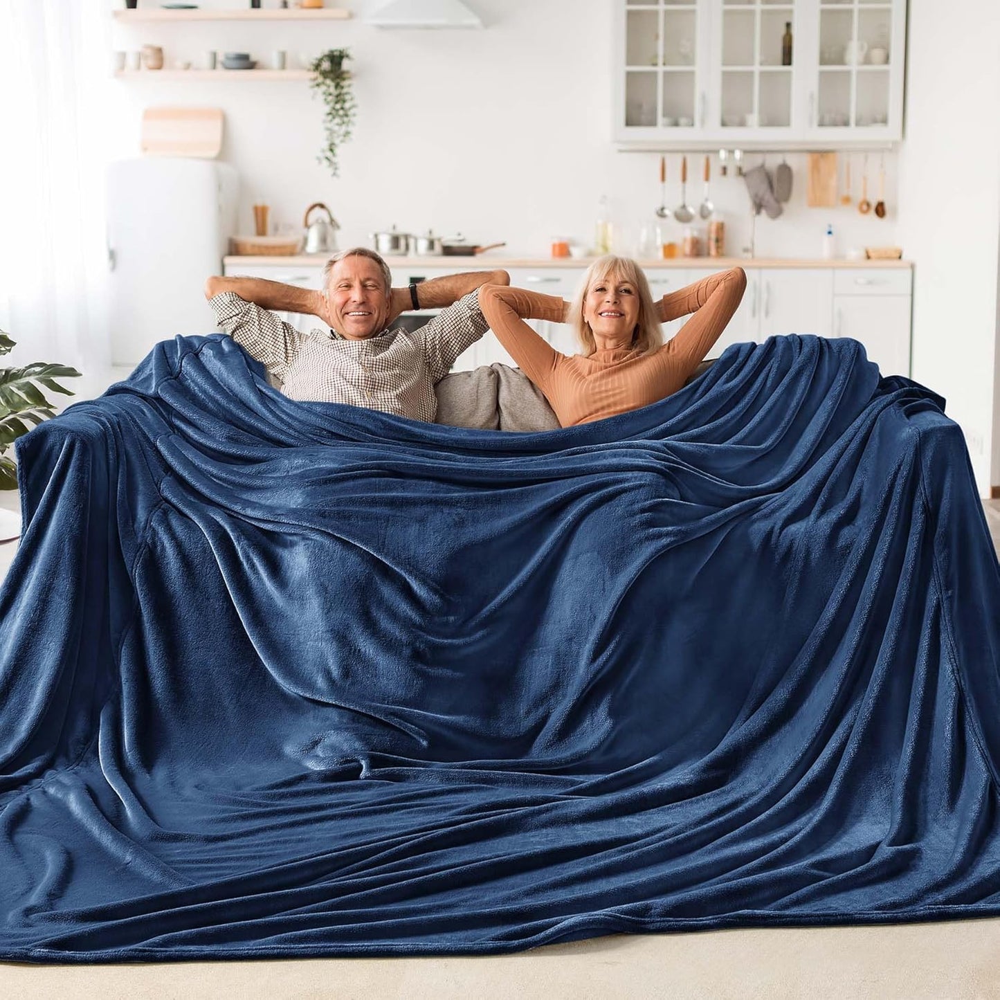 BEDELITE Big Fleece Blanket - Extra Large Soft Cozy Comfort
