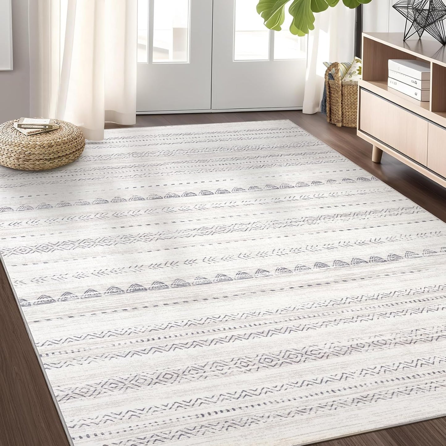 Soft Machine Washable Area Rug for Living Room and Bedroom