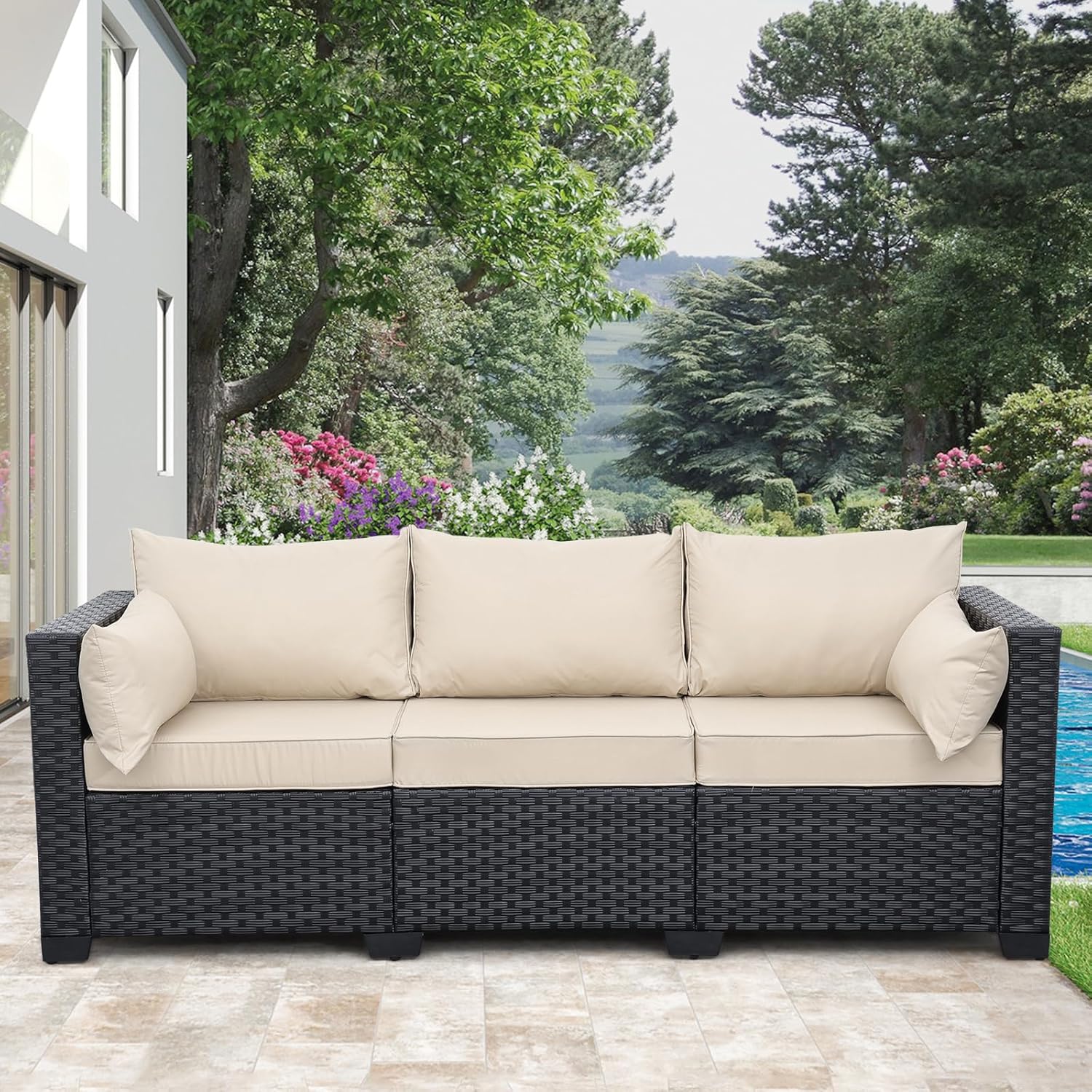 Rattaner Patio Furniture 3-Seat Sofa for Outdoor Comfort