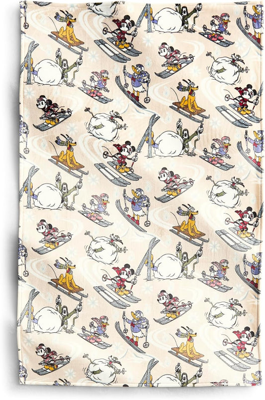 Vera Bradley Women's Disney Fleece Plush Throw Blanket Review