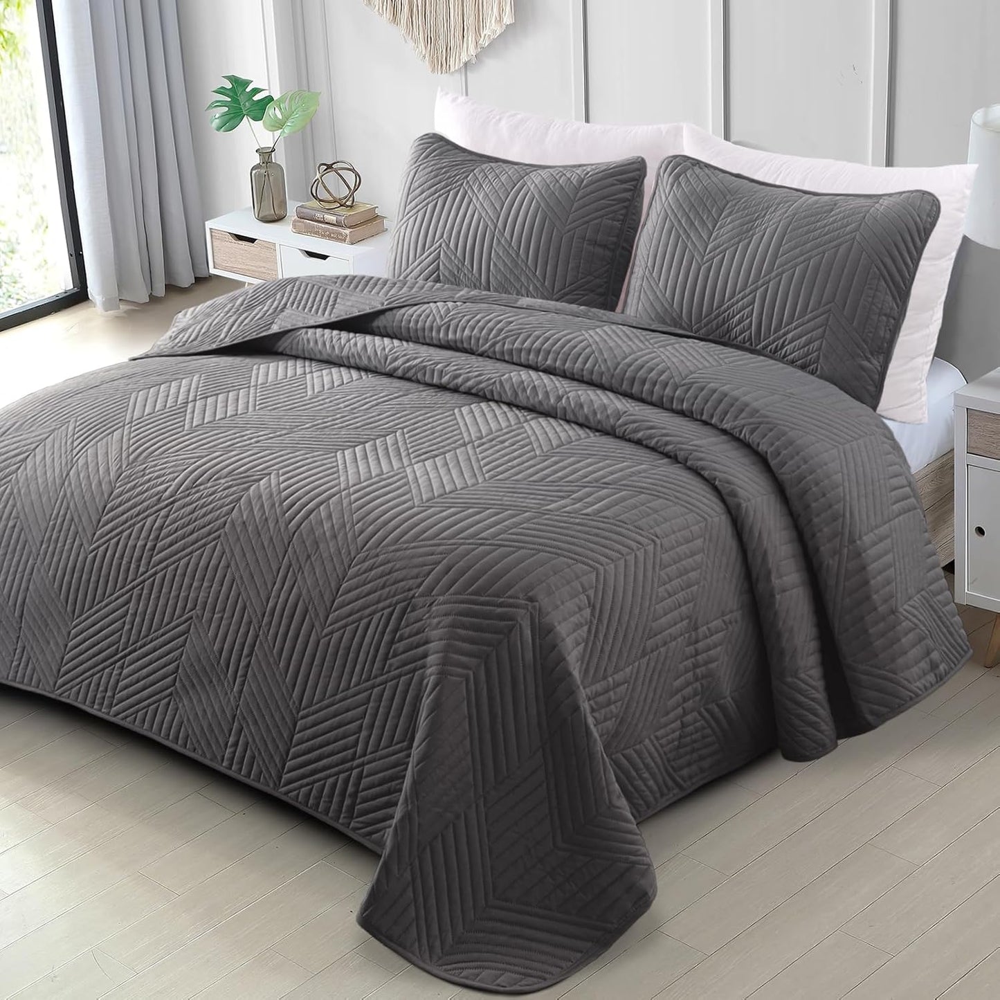 Ultrasonic Full Queen Quilt Bedding Set for All Seasons