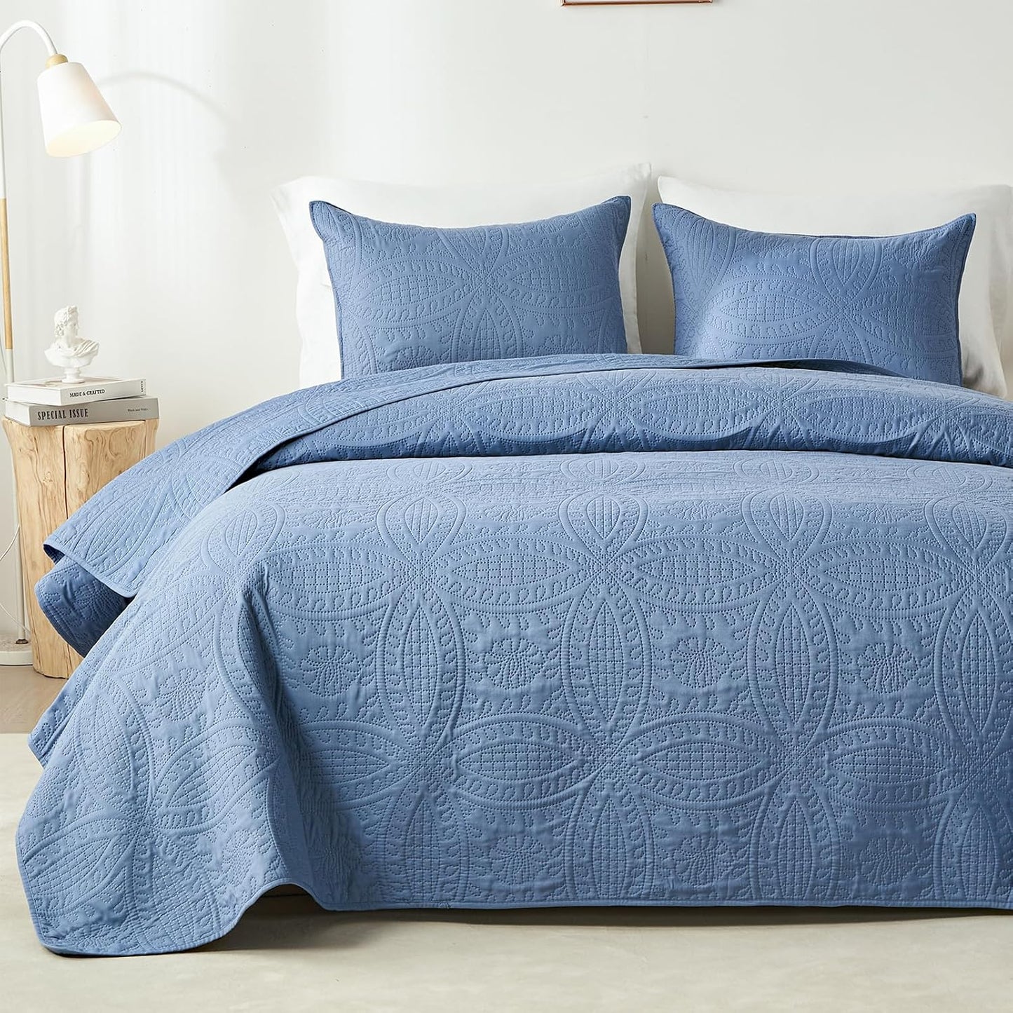 Akkialla King Quilt Set: Lightweight Ultrasonic Bedspread Coverlet