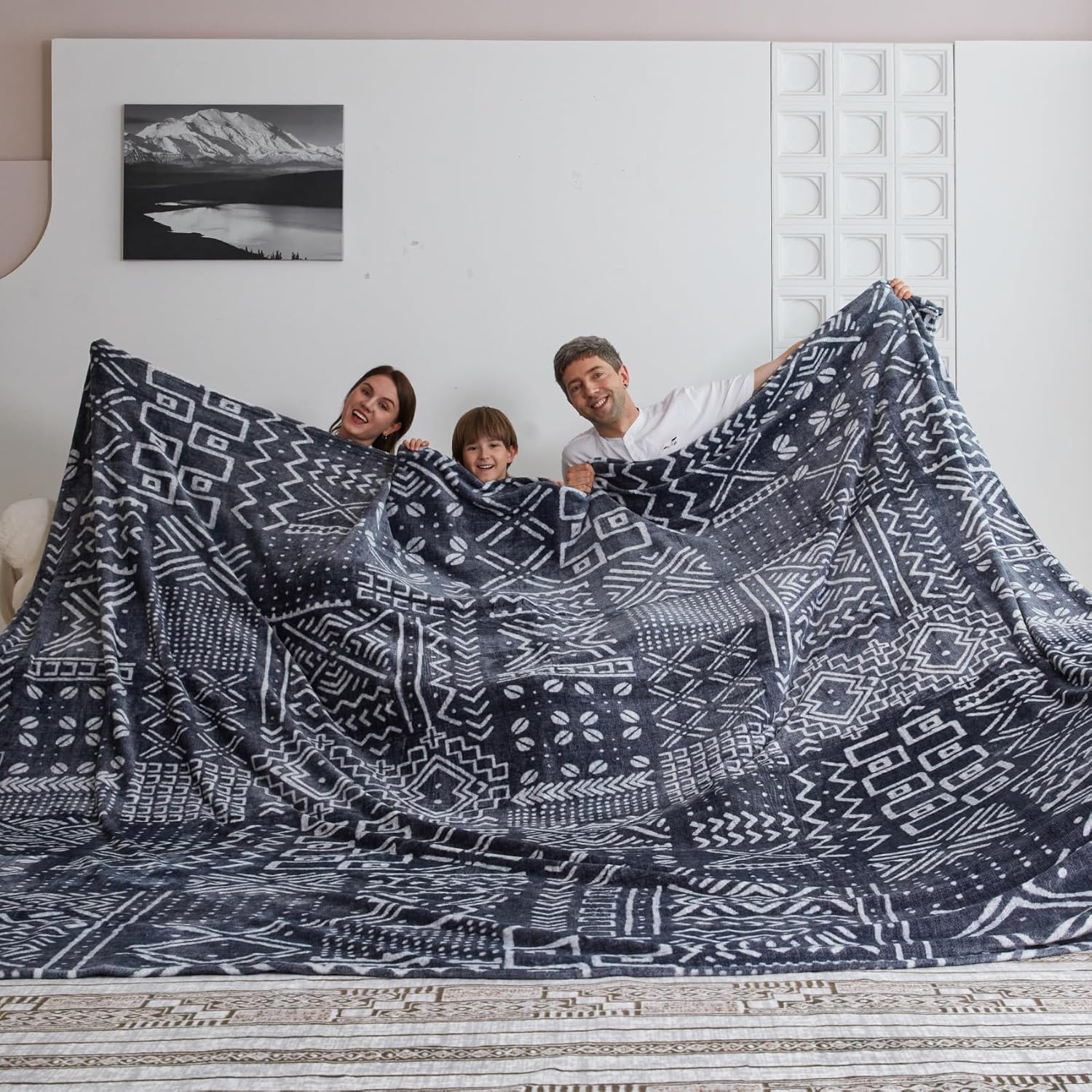 Oversized King Fleece Blanket 120x120 inches for Cozy Comfort