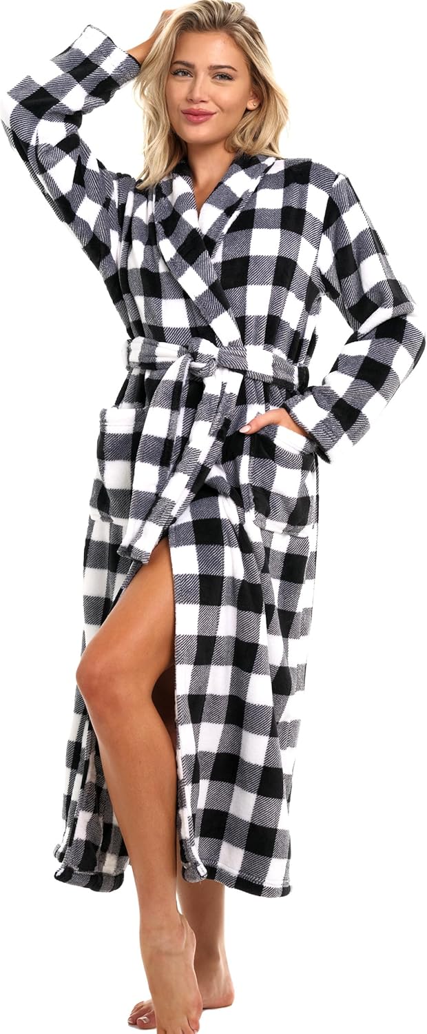 Plush Robe for Women by Alexander Del Rossa - Cozy Comfort