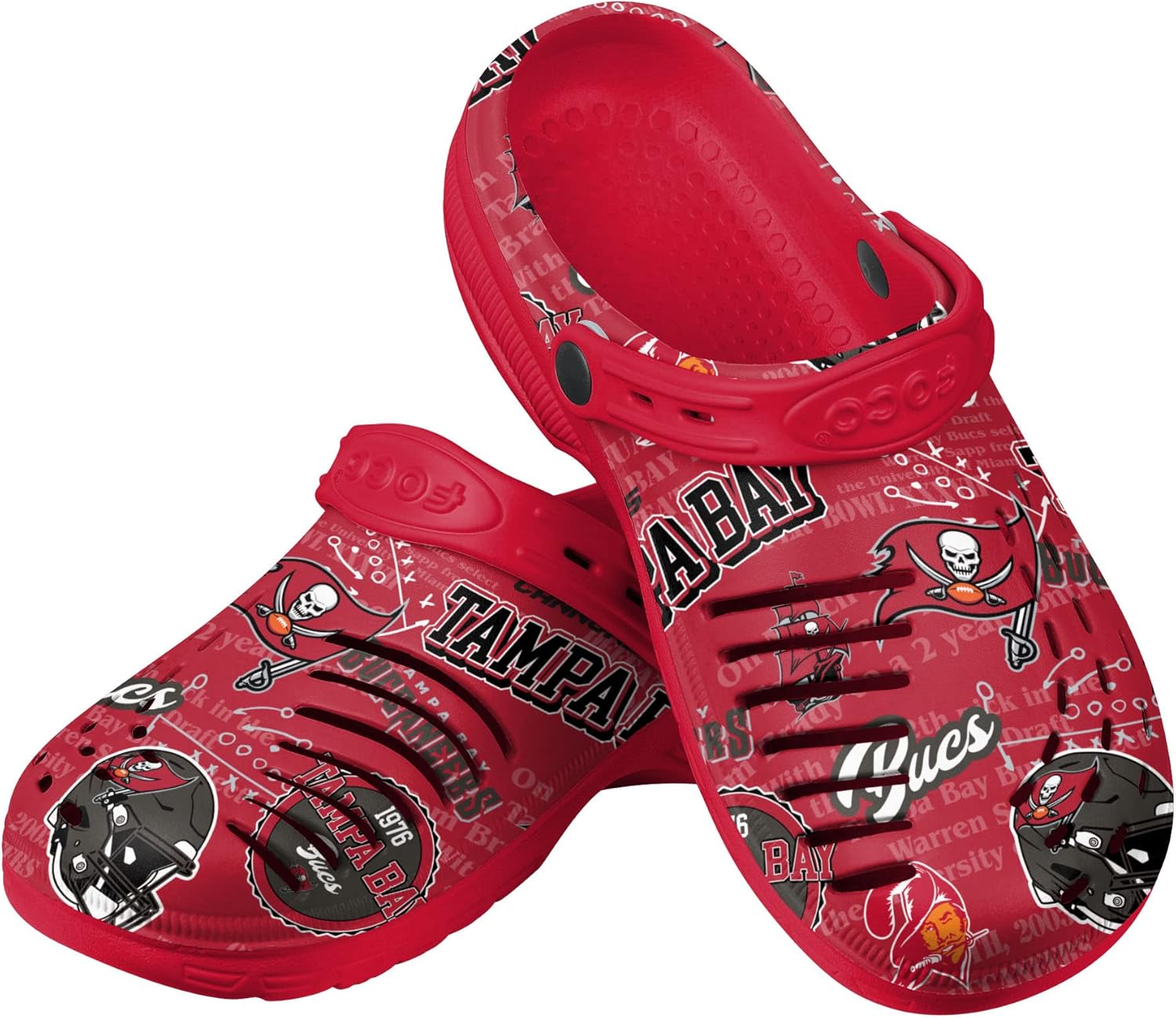FOCO Men's NFL Team Logo Historic Print Garden Sandals Clogs