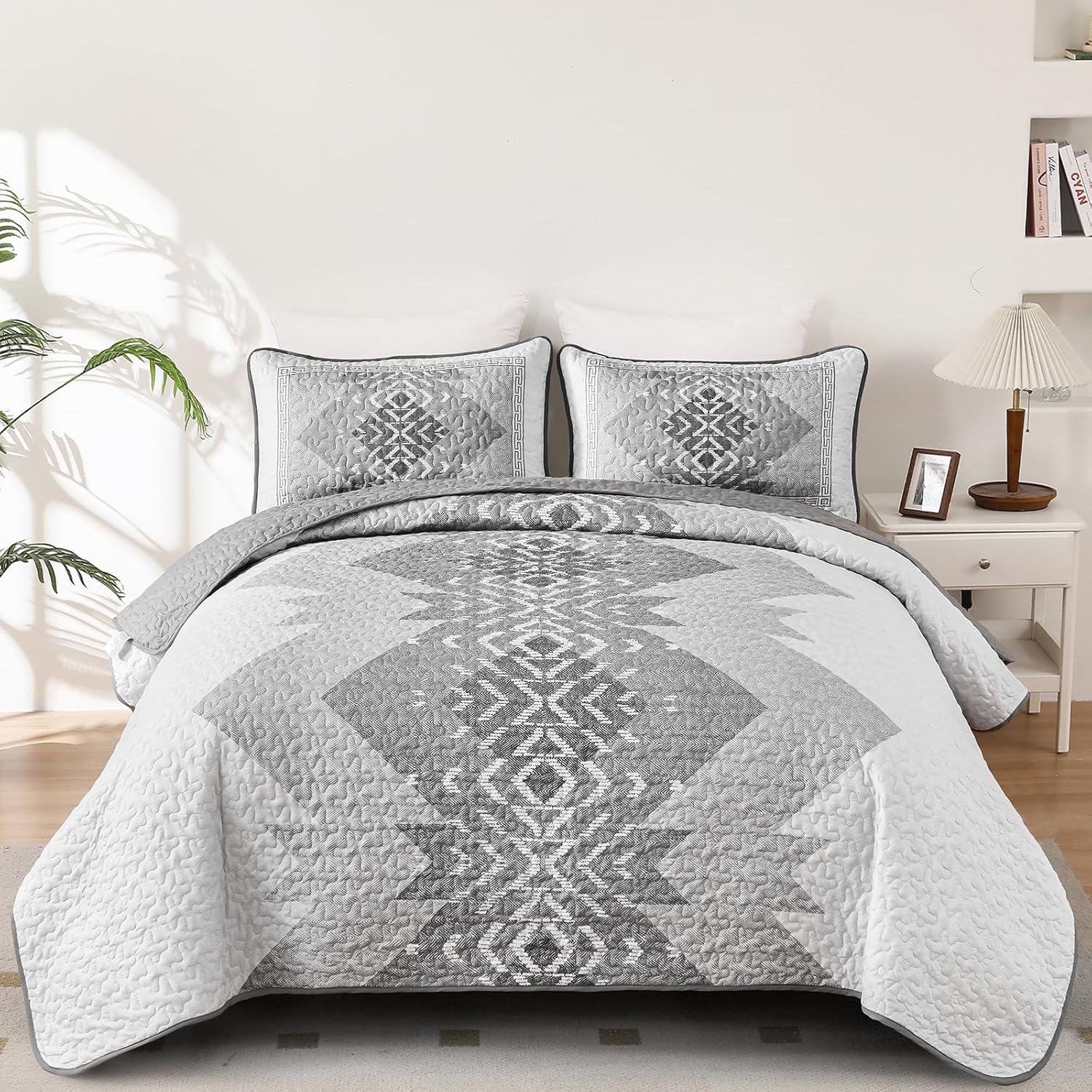 Boho Quilt Set King Size 3 Pieces Grey Aztec Design Bedding