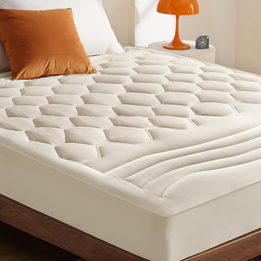 Bedsure King Mattress Pad - Quilted Fitted Protector for Comfort