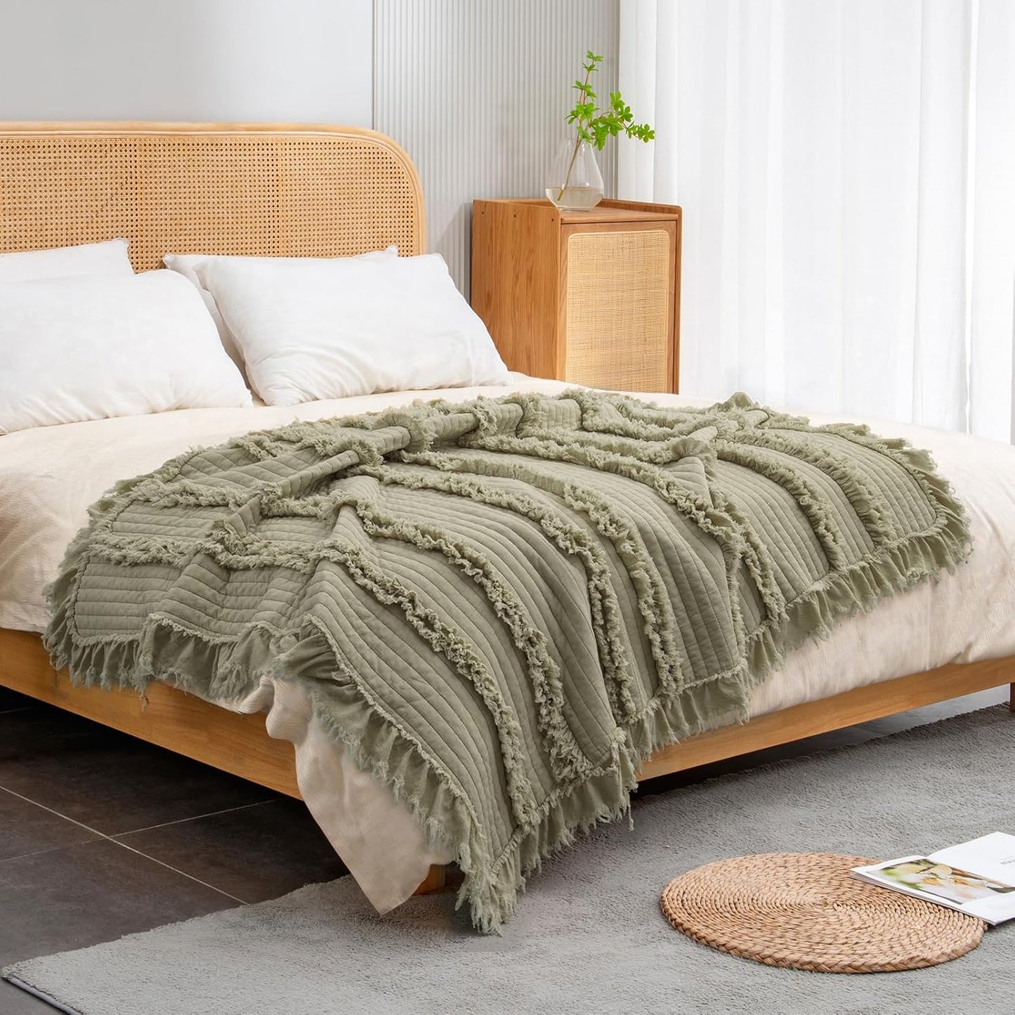 Ultra Soft Pre-Washed Quilted Boho Sage Green Twin Size Blanket