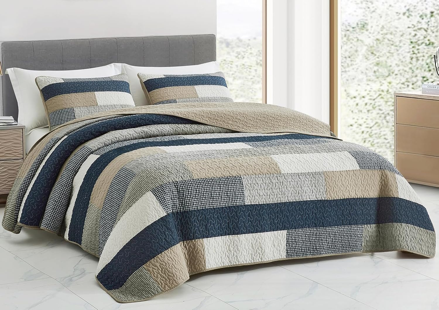 Dylan 3-Piece Navy Blue White Gray Plaid Quilt Set for King Size