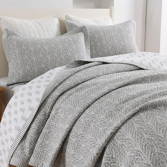 SahSahCasa Quilt Set Queen Size for All-Season Comfort