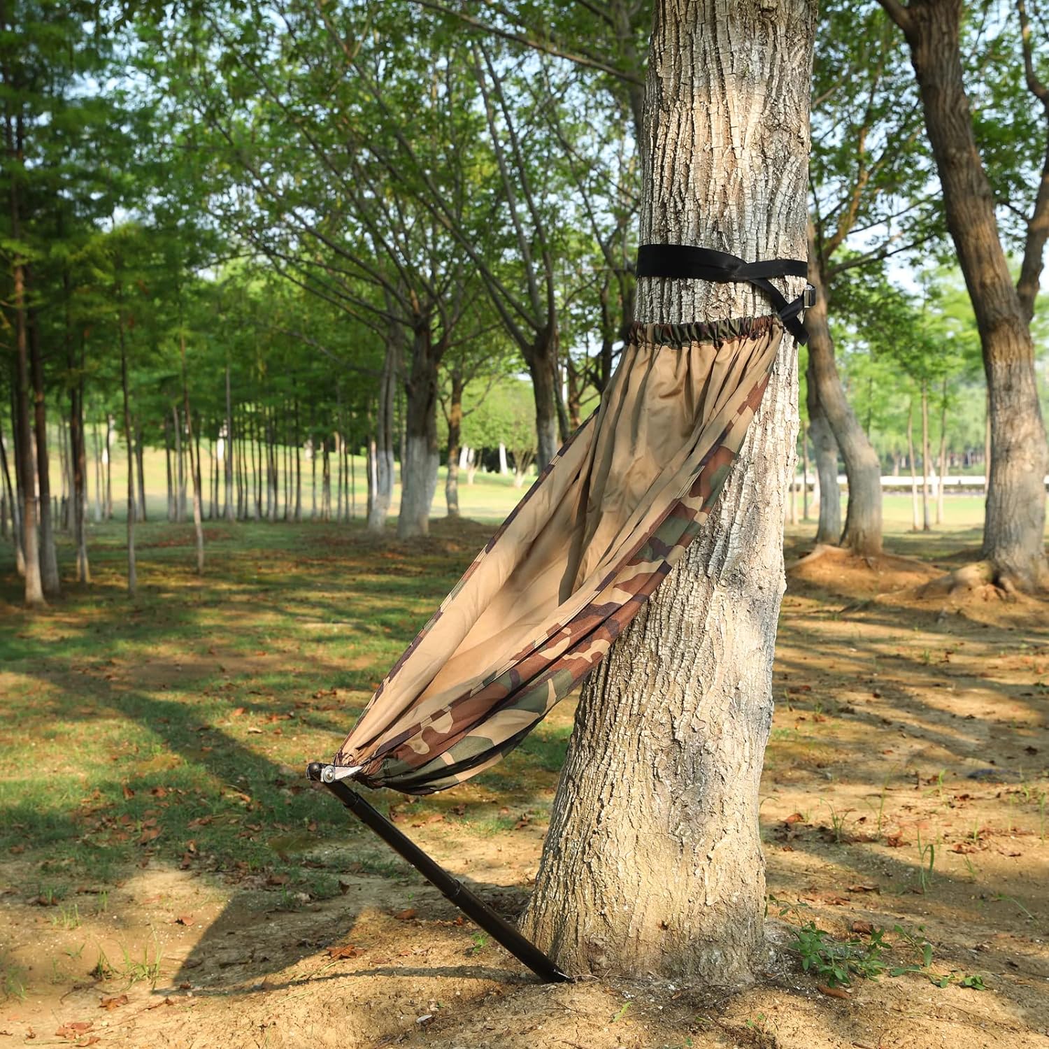 ZAIXIA Camo Camping Chair: Portable & Lightweight Seating
