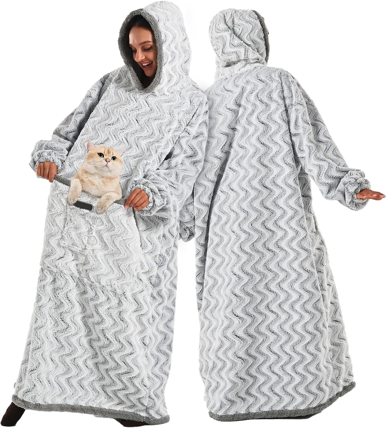 Cozy Bearhug Hoodie Blanket with Pet Pouch
