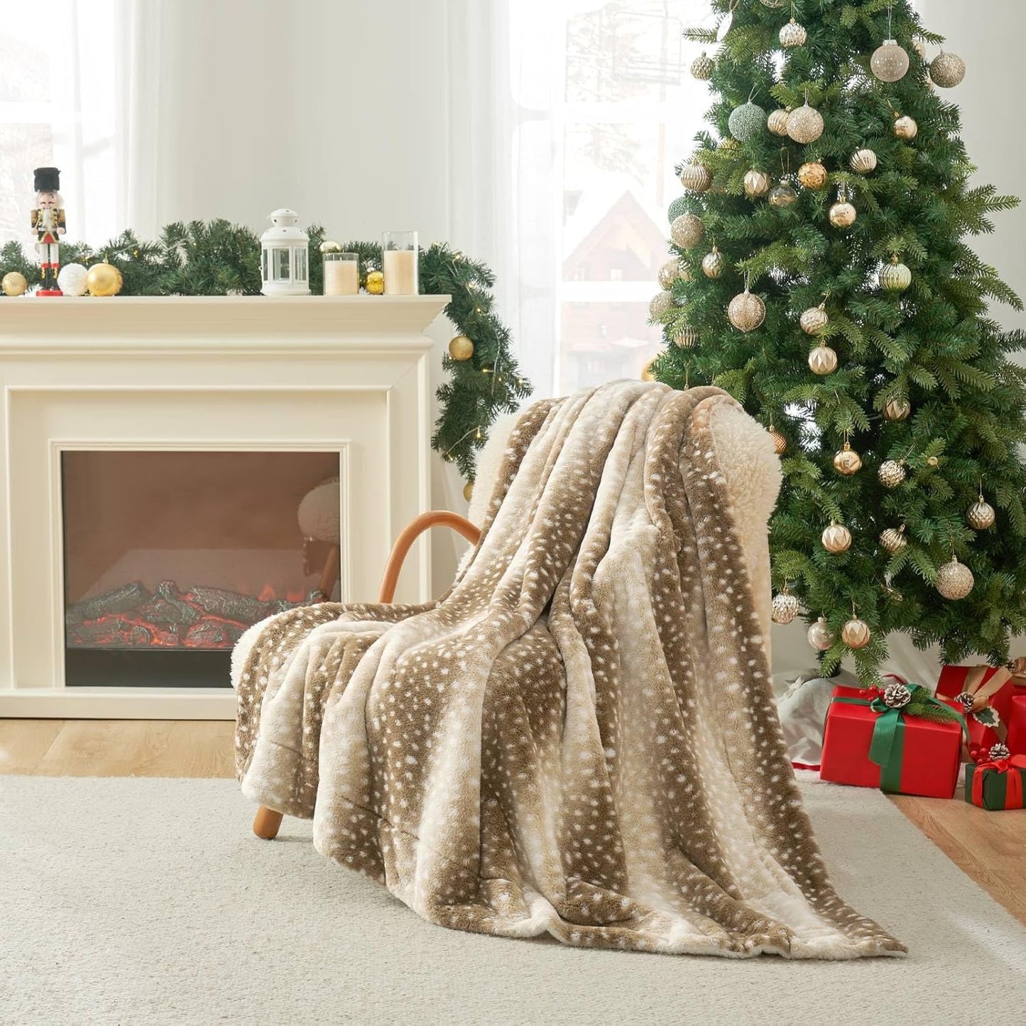 Cozy Bliss Luxury Faux Fur Throw Blanket for Home Decor