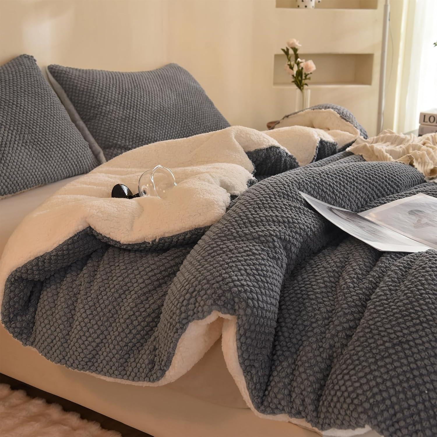 3D Jacquard Design Comforter Set for Luxury Cozy Bedding