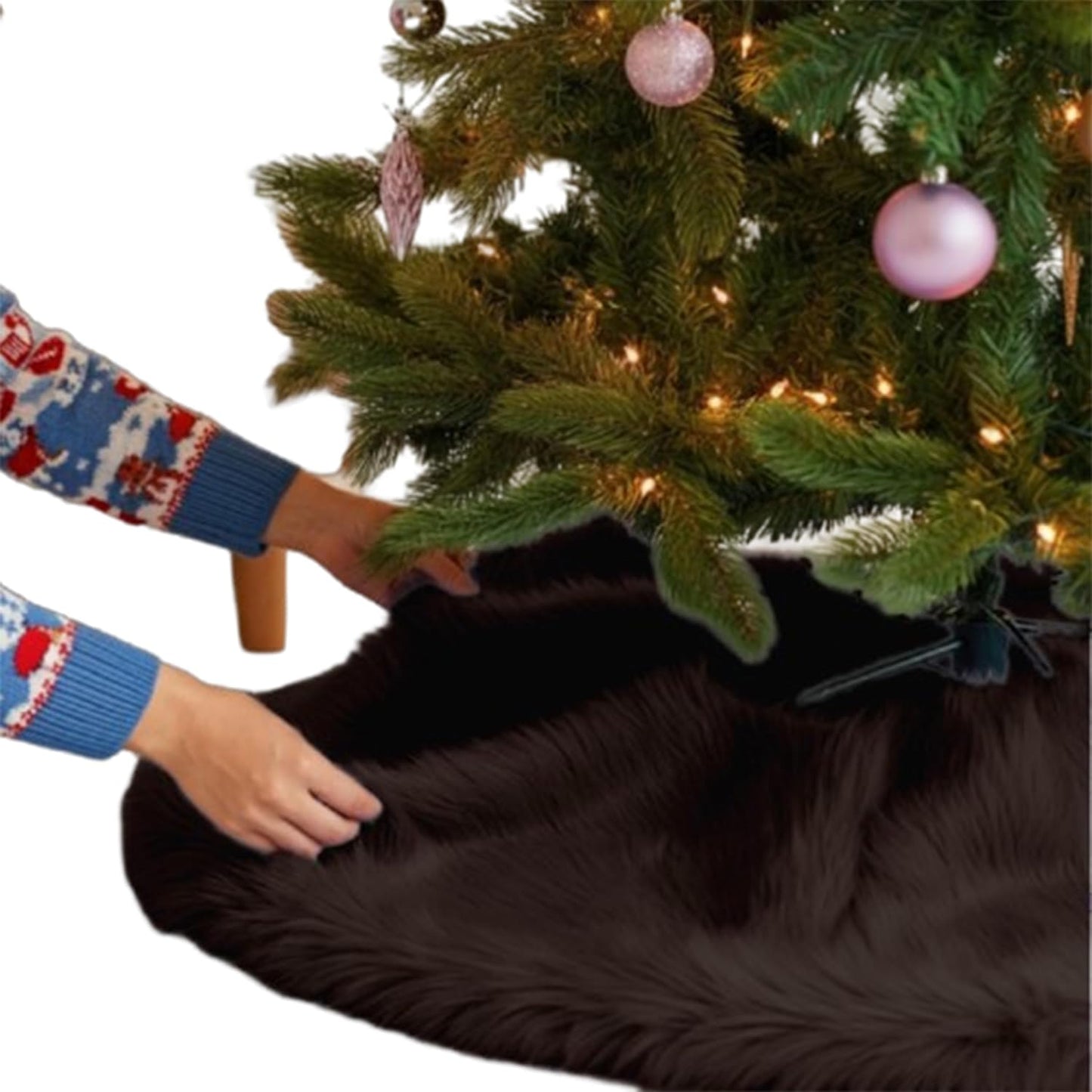 Faux Fur Christmas Tree Skirt - Luxurious 60in Holiday Decor