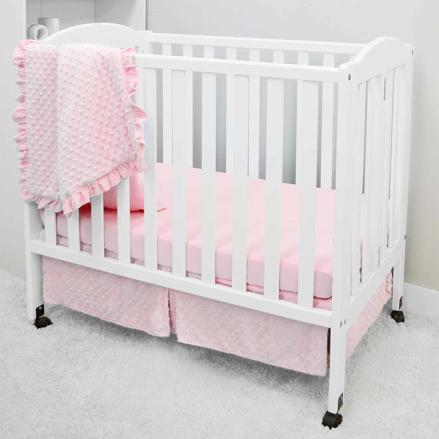 Heavenly Soft Minky Dot 3-Piece Mini Crib Bedding Set in Pink