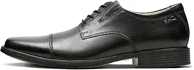 Clarks Men's Tilden Cap Oxford: Stylish Comfort for Every Occasion