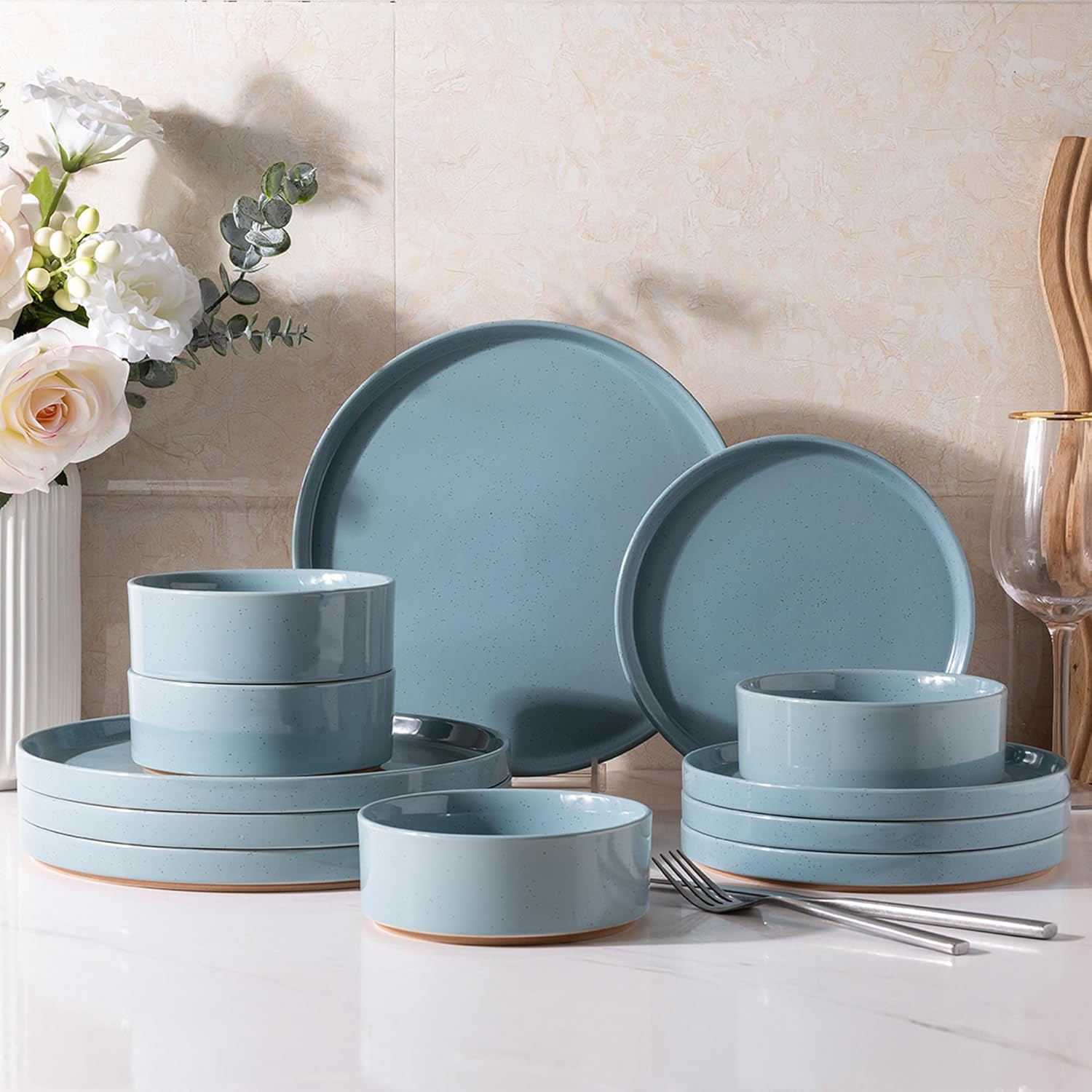 AmorArc Ceramic Dinnerware Set for 4 - Stylish and Durable