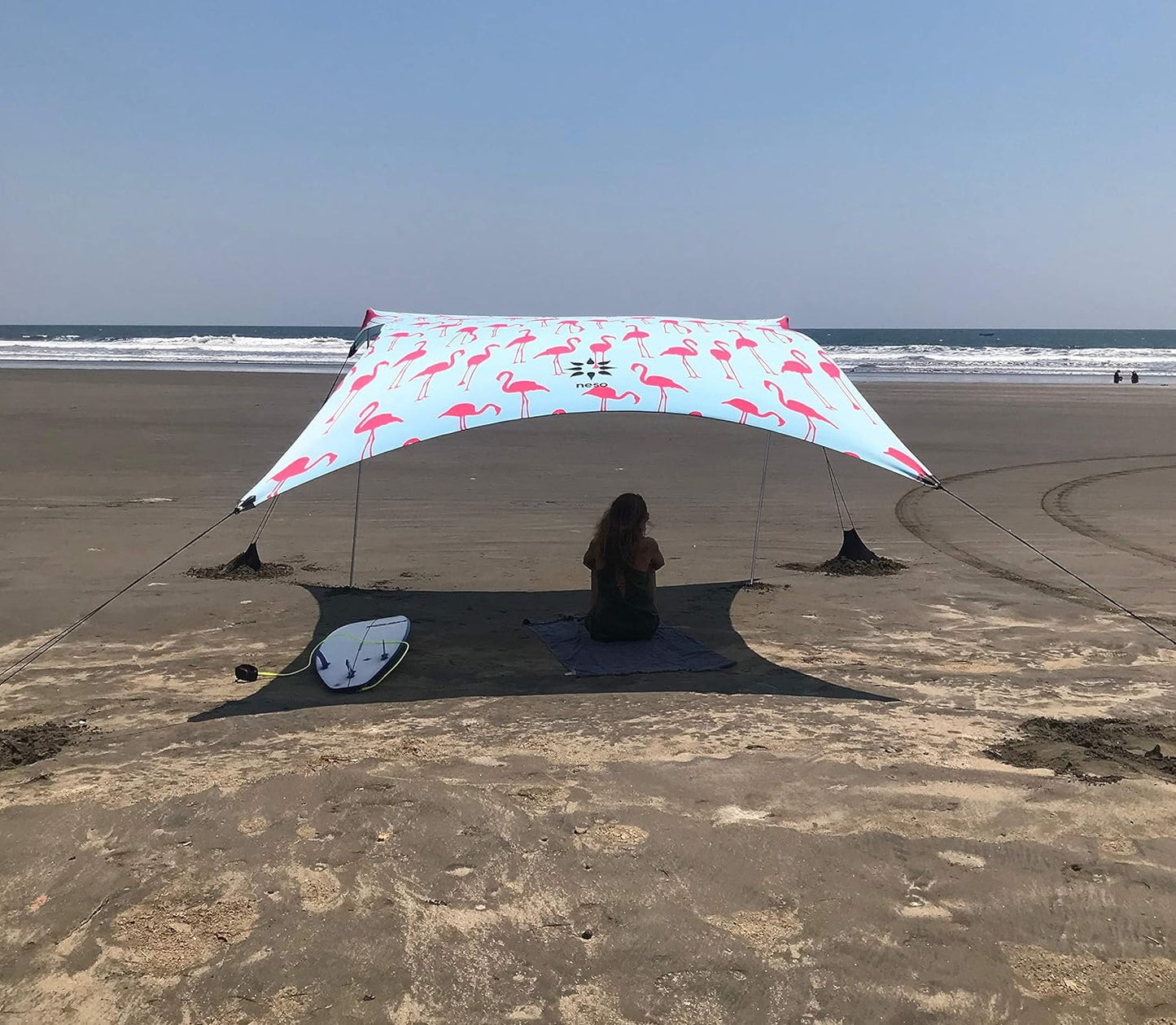 Neso Tents Grande Beach Tent with UPF 50+ Protection and Cooler