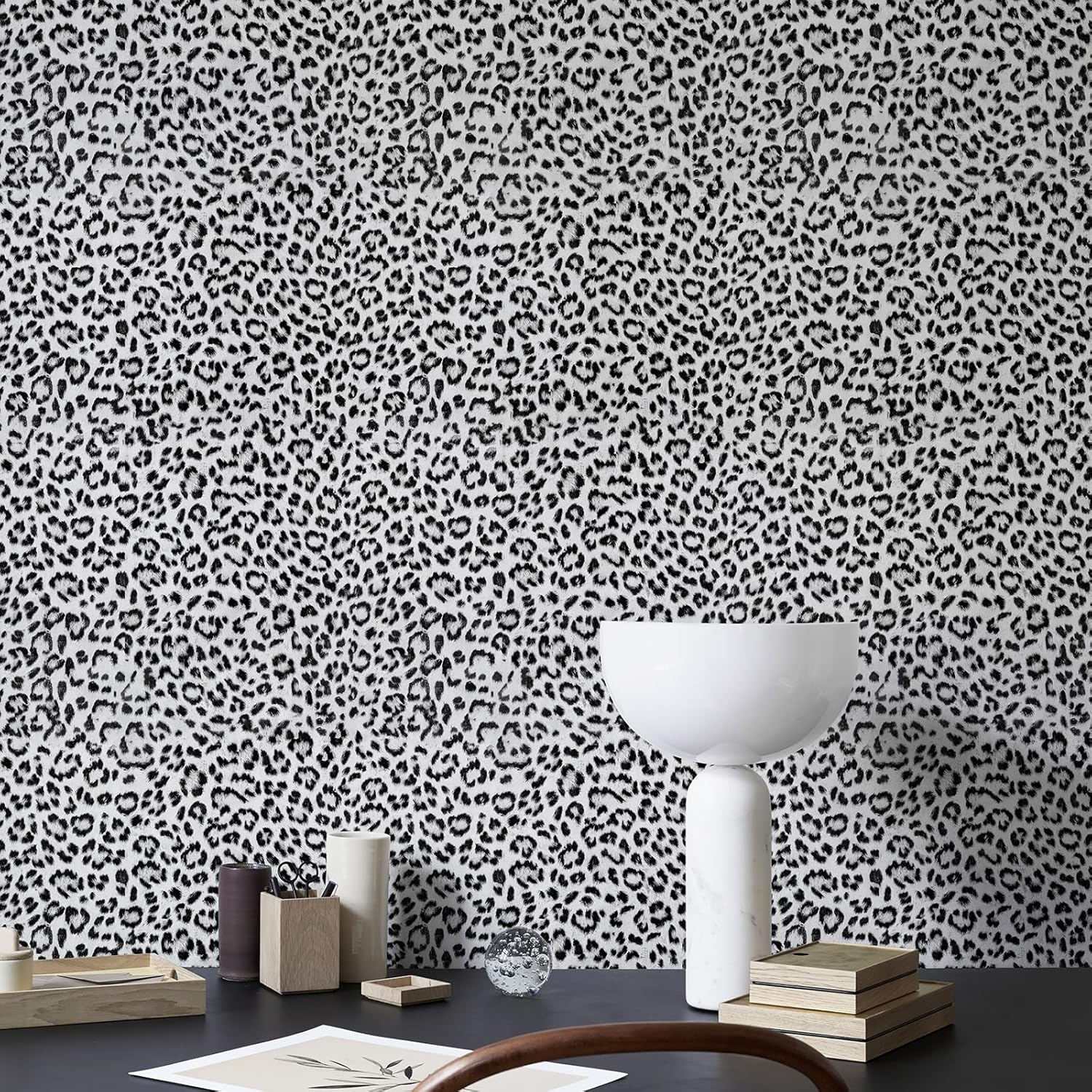 Leopard Print Peel and Stick Wallpaper for Stylish Home Decor