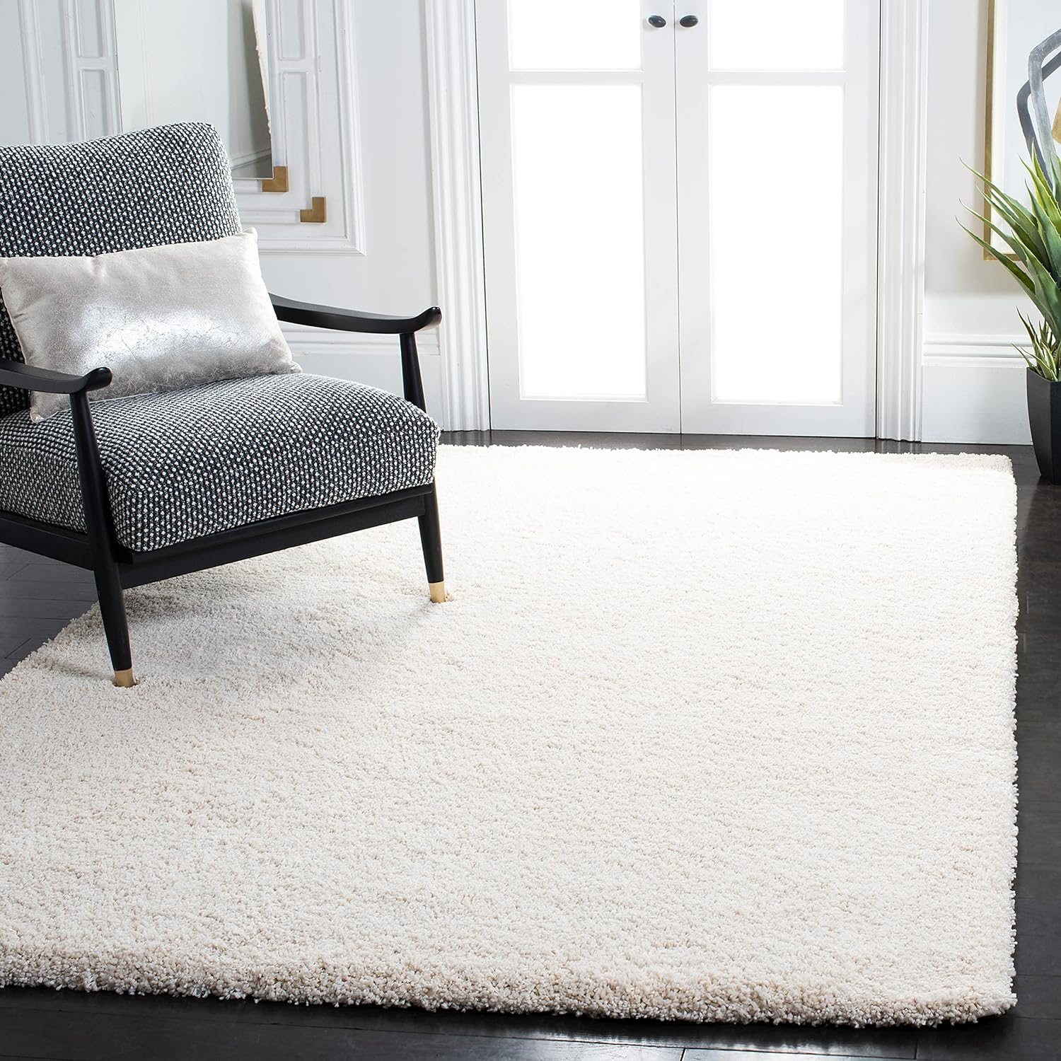 SAFAVIEH Milan Shag Collection Area Rug - Cozy & Non-Shedding