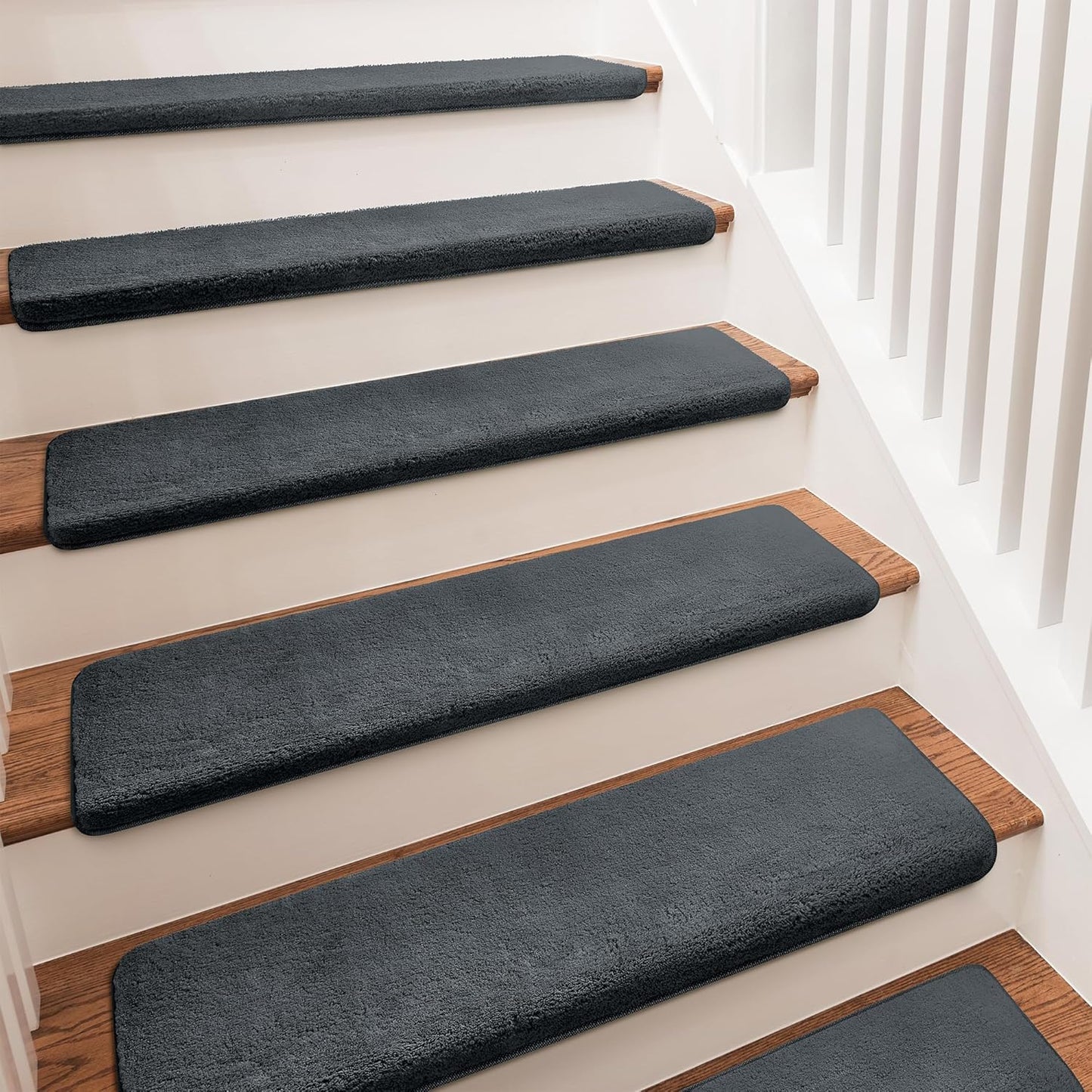 Ultra Plush Carpet Stair Treads for Pet-Friendly Homes