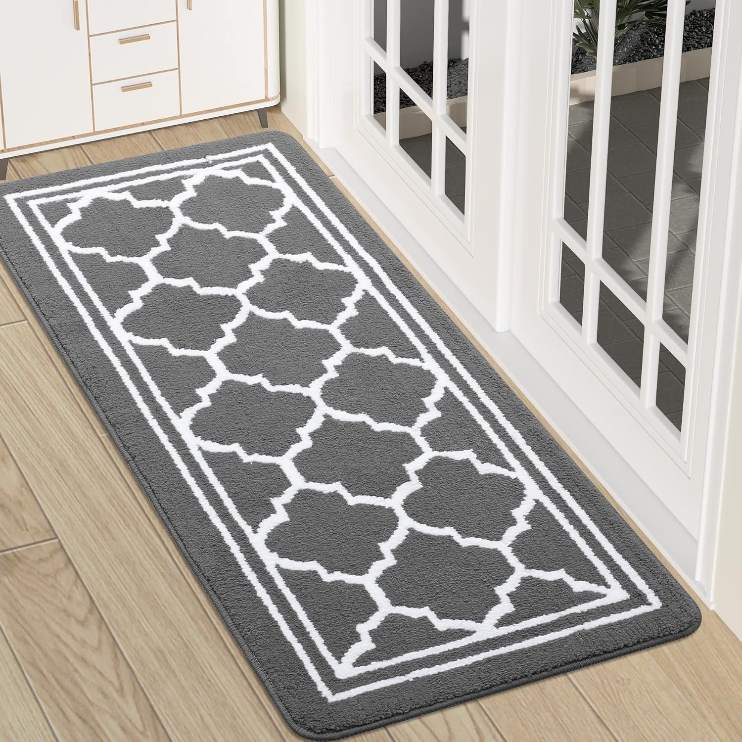 Buganda Runner Indoor Door Mat: Dirt-Resistant and Absorbent
