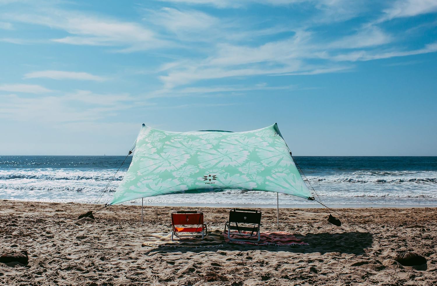 Neso Tents Grande Beach Tent - 7ft Tall, 9x9ft, Lightweight