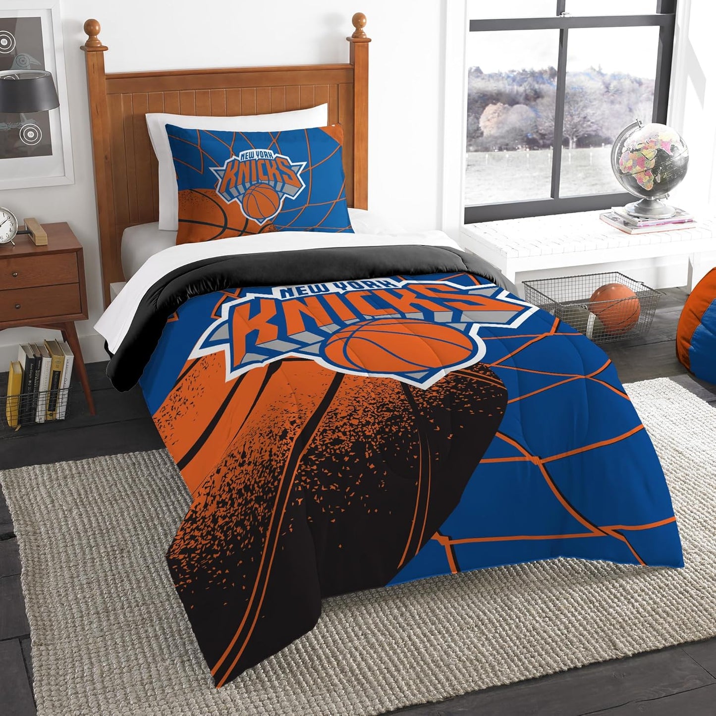 New York Knicks Officially Licensed NBA Comforter Set for Fans