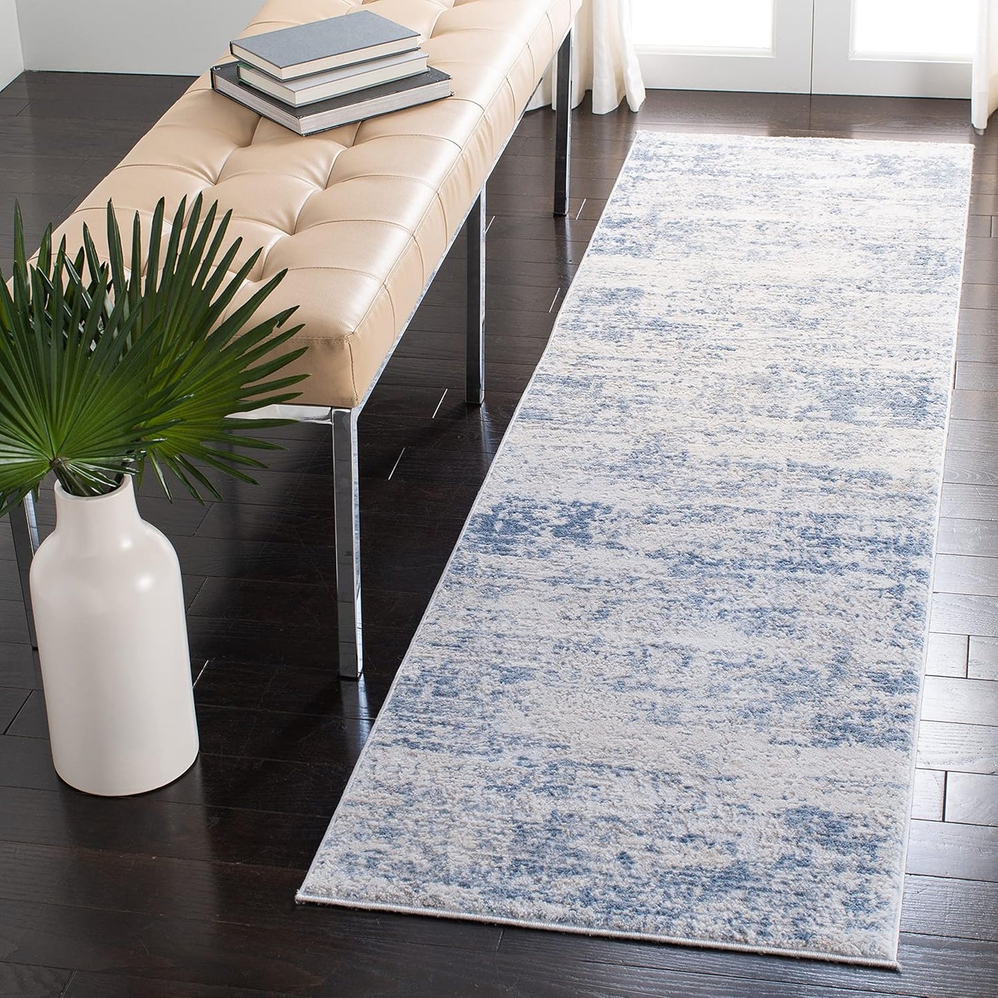 SAFAVIEH Amelia Collection Runner Rug - Modern Abstract Design