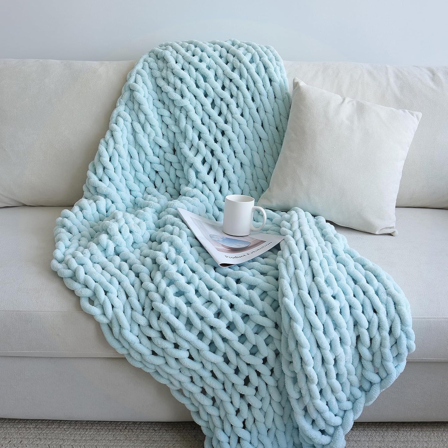 Maetoow Chenille Chunky Knit Blanket Throw for Cozy Comfort
