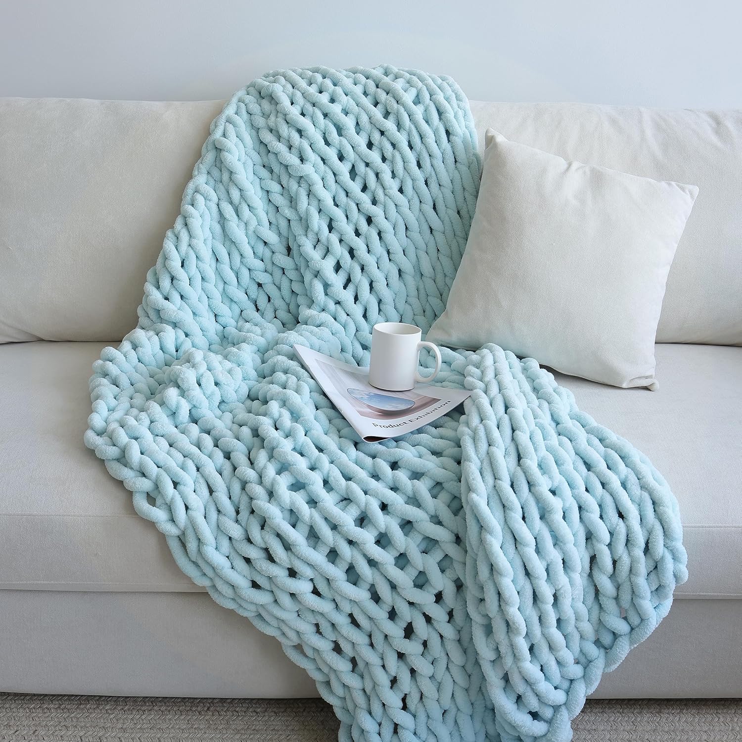 Maetoow Chenille Chunky Knit Blanket Throw for Cozy Comfort