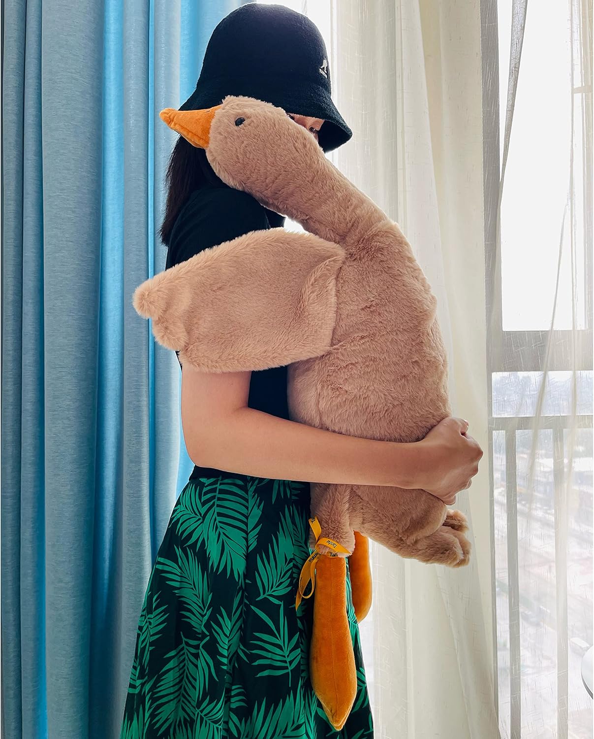 Tanha Goose Plush: Soft and Cute Stuffed Animal for All Ages